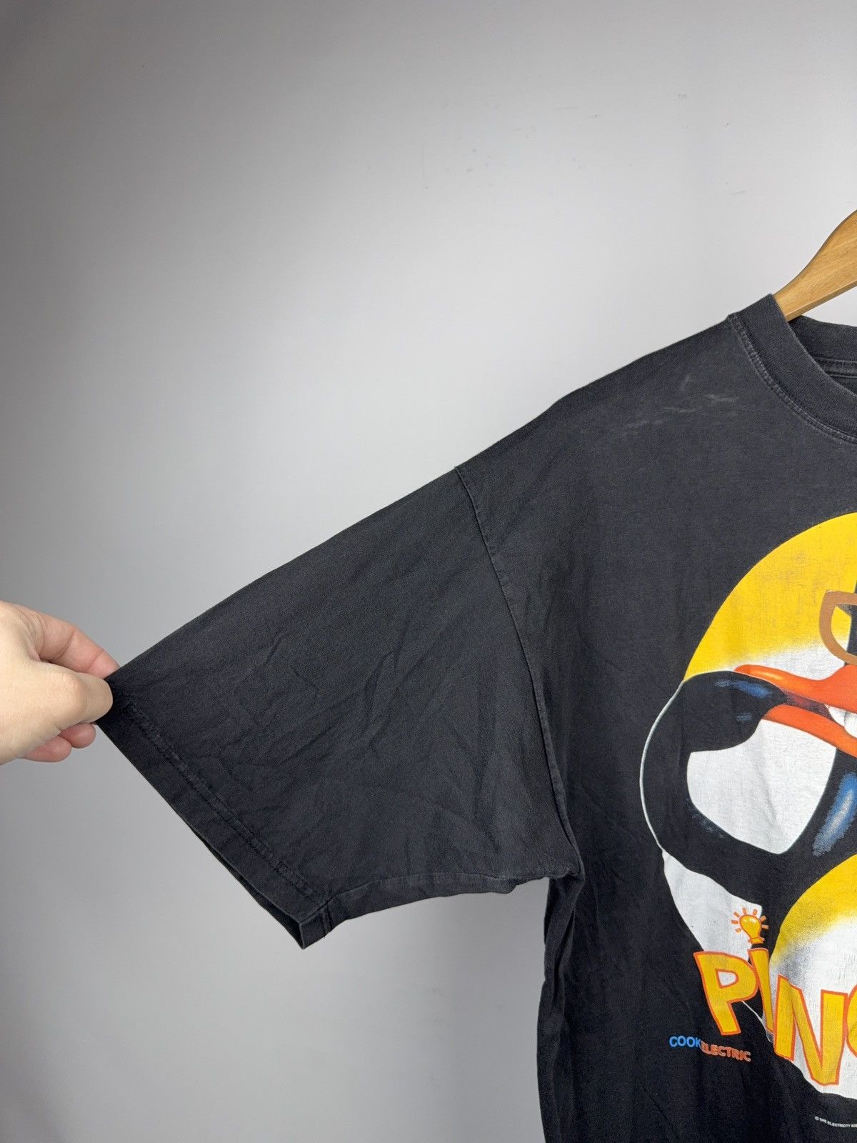 Vintage 90s Creature Comforts Aardman Ping Penguin 1992 Vintage Tee Size US XL / EU 56 / 4 - 5 Thumbnail