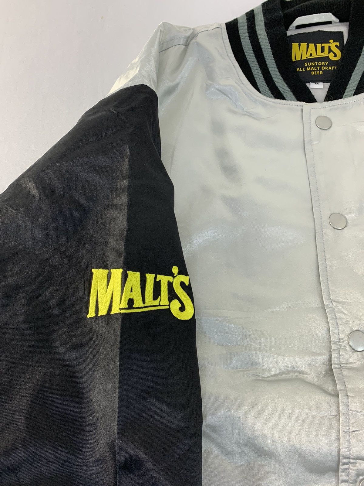 Japanese Brand × Vintage 90s Malt’s Suntory All Malt Draft Beer Varsity Jacket Size US M / EU 48-50 / 2 - 4 Thumbnail
