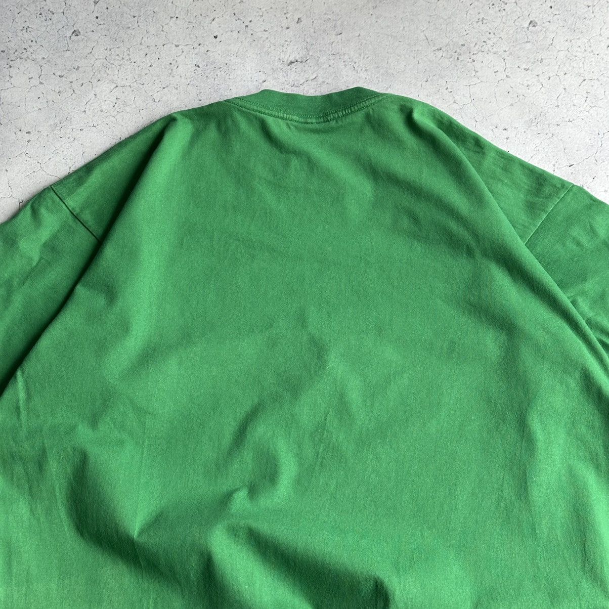 Nutmeg Vintage Nutmeg Boston Celtics NBA Tee Size US XL / EU 56 / 4 - 10 Thumbnail