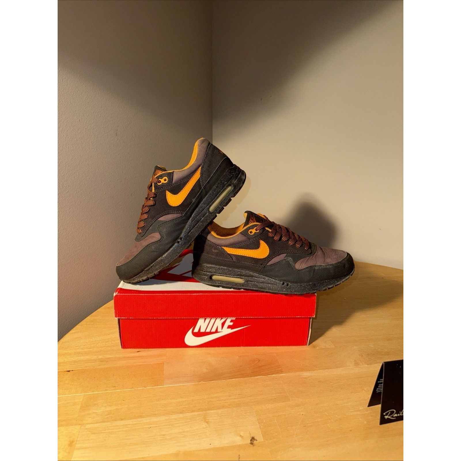 Nike Rare Size 9 - Nike Air Max 1 B Storm 2002 Patta Parra Tier0 Size US 9 / EU 42 - 2 Thumbnail