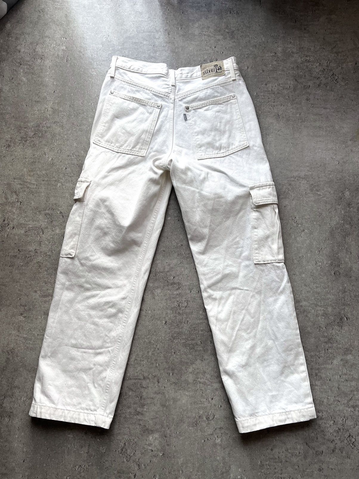 Rare Levi’s SilverTab Baggy Cargo White Denim Pants y2k