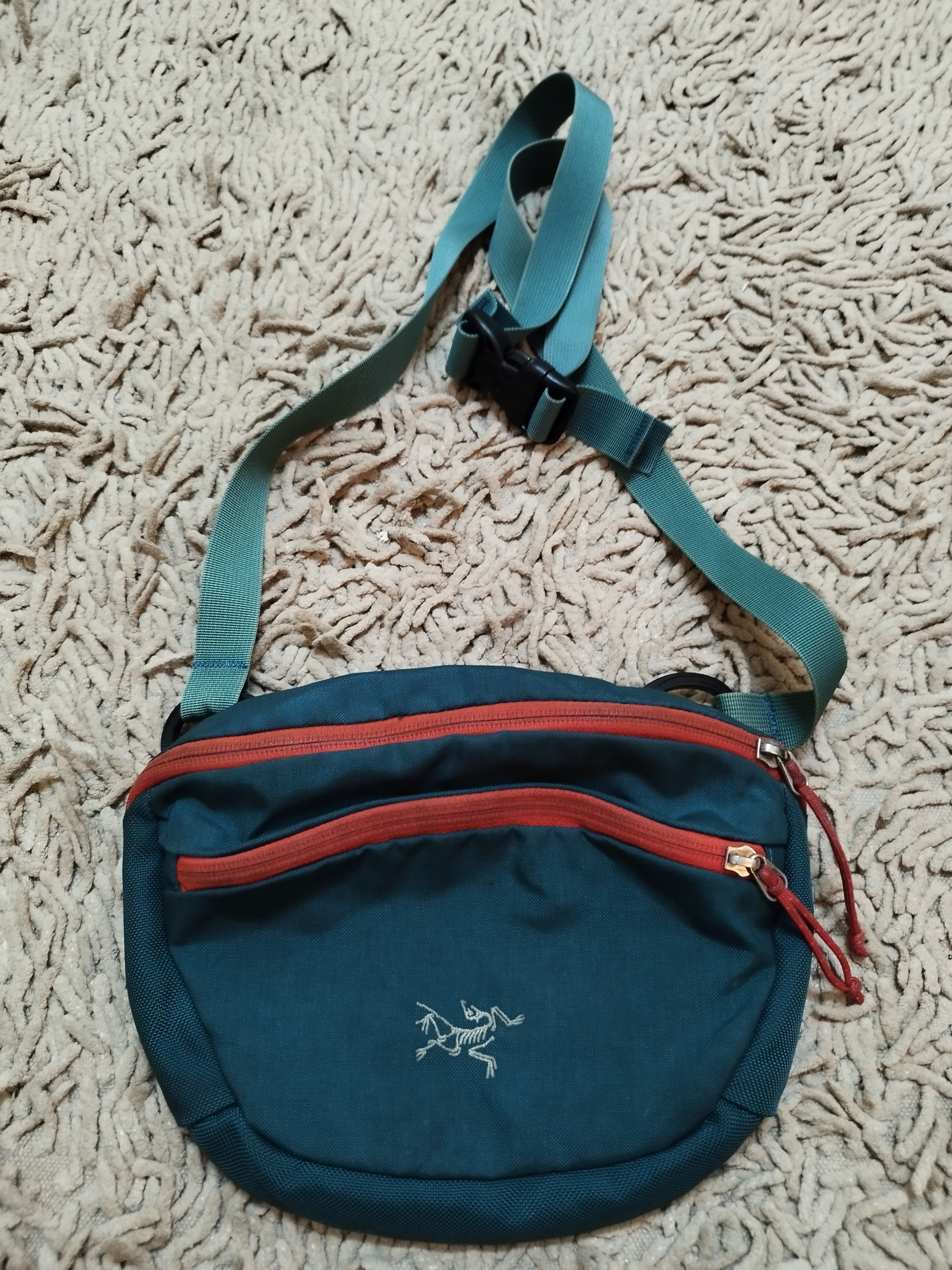 Arcteryx Arc'teryx Maka Sling Bag in Green, Men's