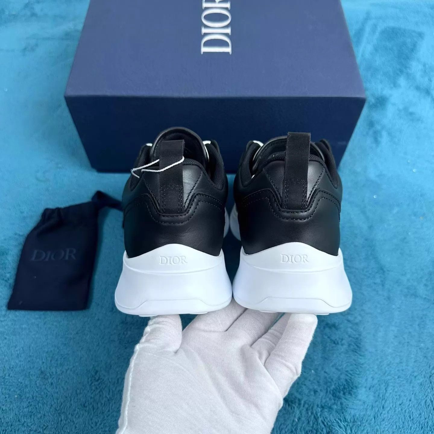 Dior DIOR B25 Leather Oblique Print Low-Top Sneaker Black Size US 8.5 / IT 38.5 - 4 Thumbnail