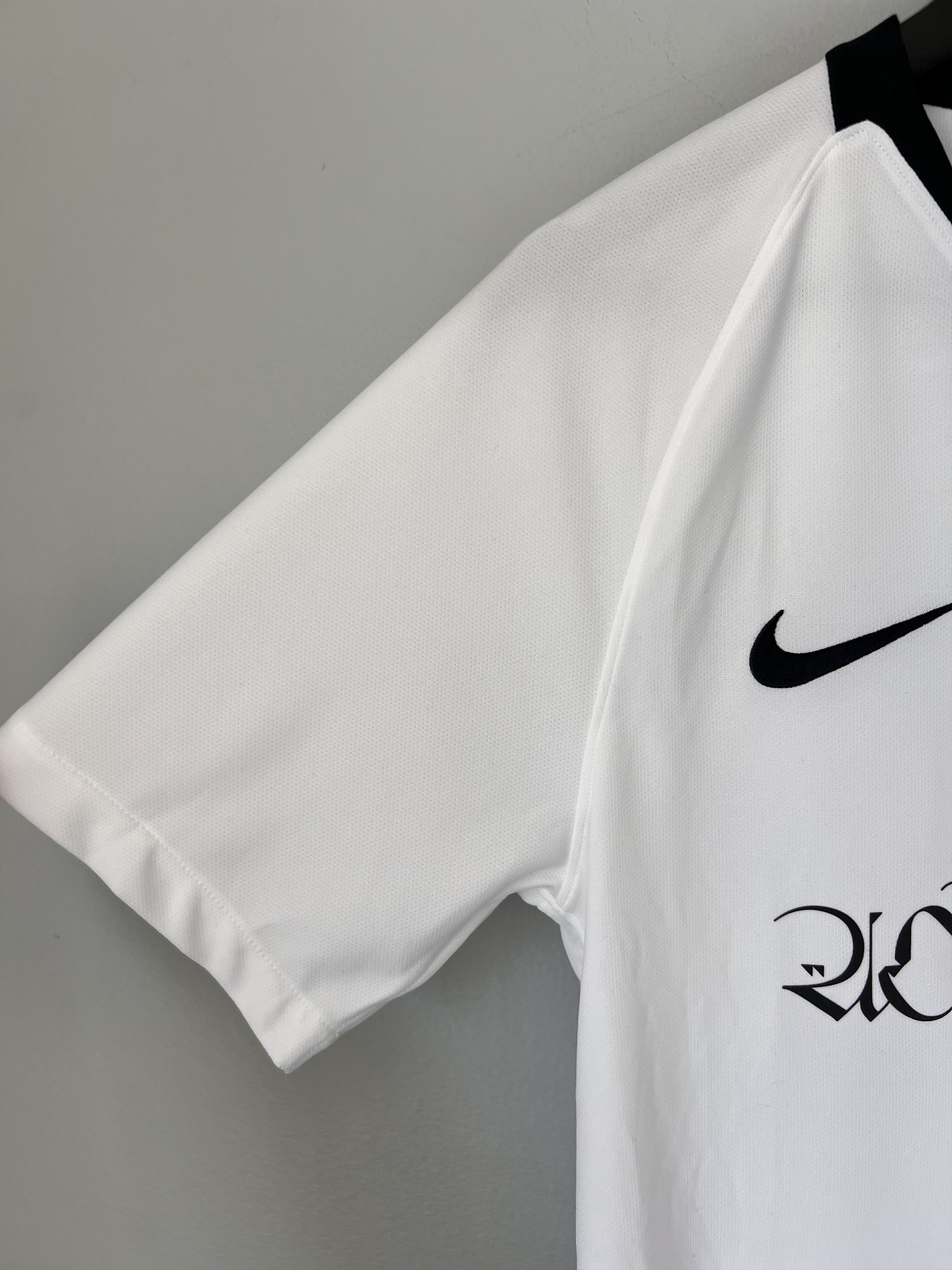 Acronym × Nike Acronym Nike Stadium Uniform Jersey in White Size US S / EU 44-46 / 1 - 3 Thumbnail