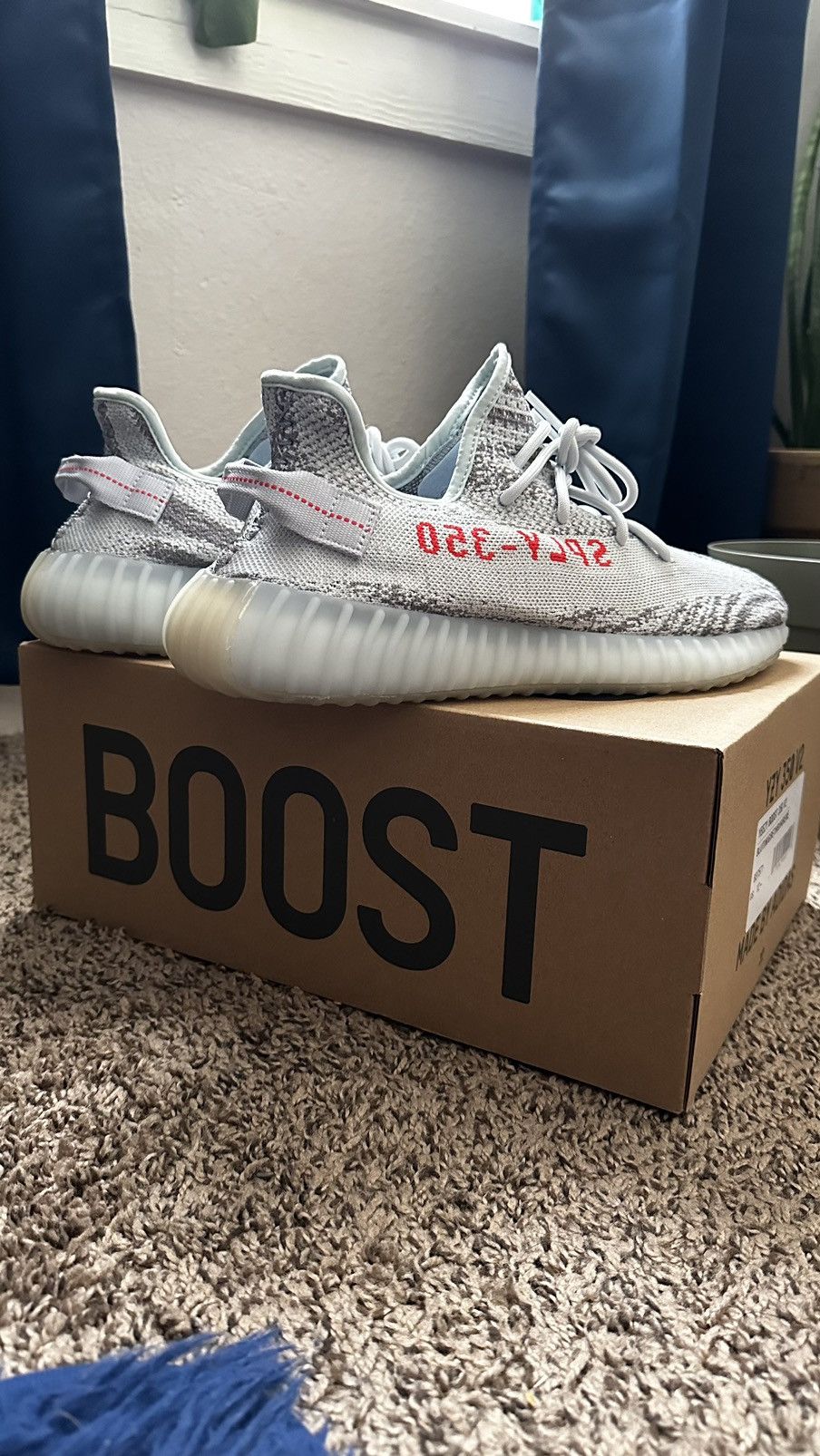 Adidas × Kanye West Yeezy 350 V2 Blue Tint size 12.5 Size US 12.5 / EU 45-46 - 2 Thumbnail