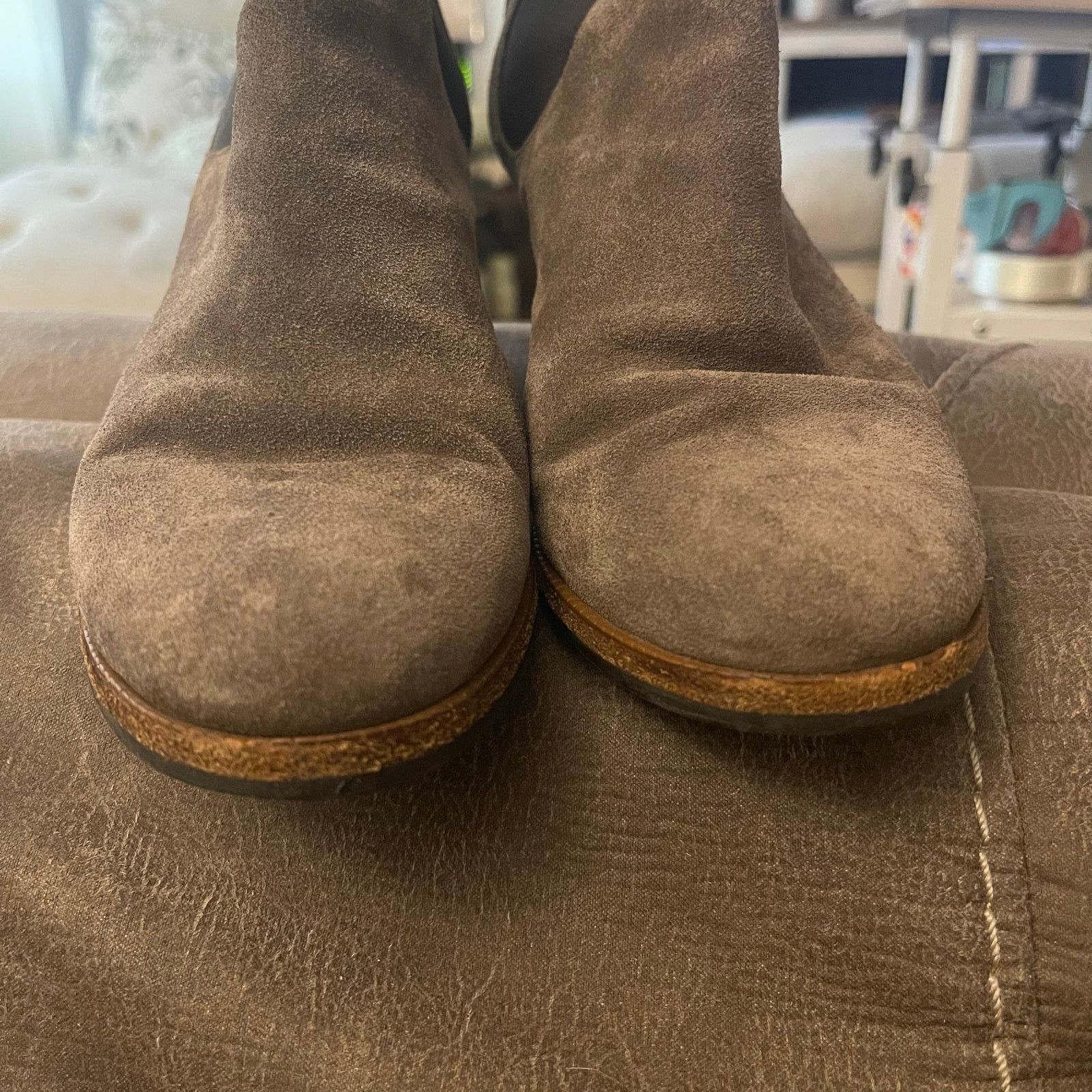 Fendi FENDI Women’s Tan Suede Leather Wedge Chelsea Boots 38 Italy Size US 7.5 / IT 37.5 - 3 Thumbnail