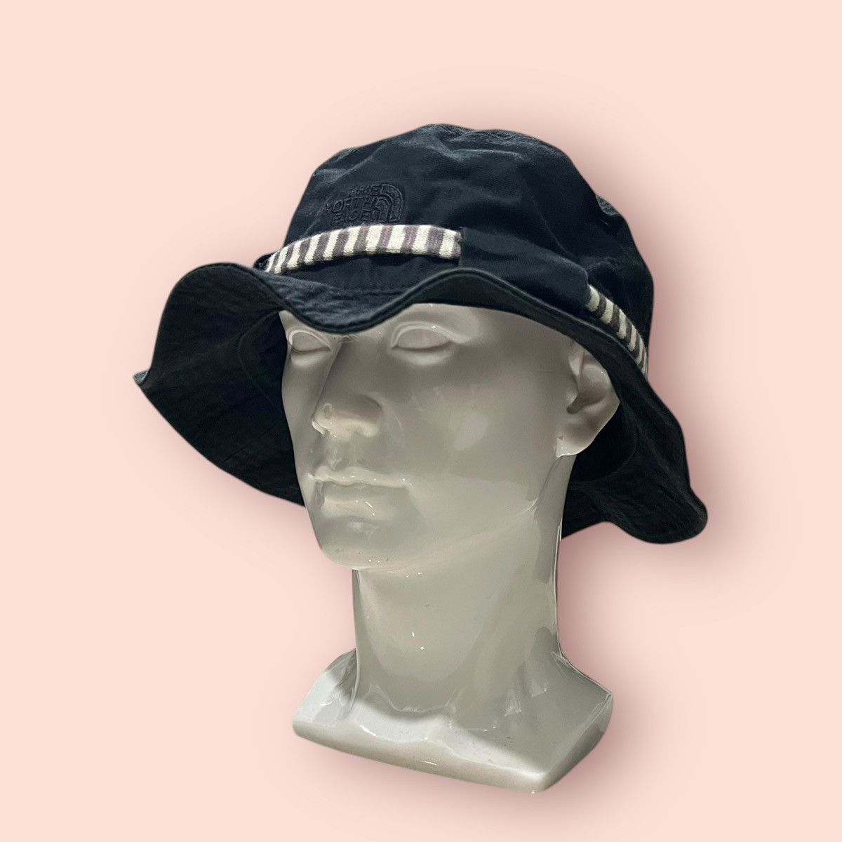 Chums × The North Face VINTAGE THE NORTH FACE X CHUMS OUTDOOR BUCKET HAT Size ONE SIZE - 15 Thumbnail