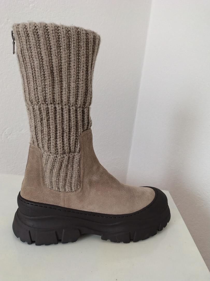 Brunello Cucinelli Brunello Cucinelli Women's Suede Chelsea Boots Size US 9.5 / IT 39.5 - 5 Thumbnail