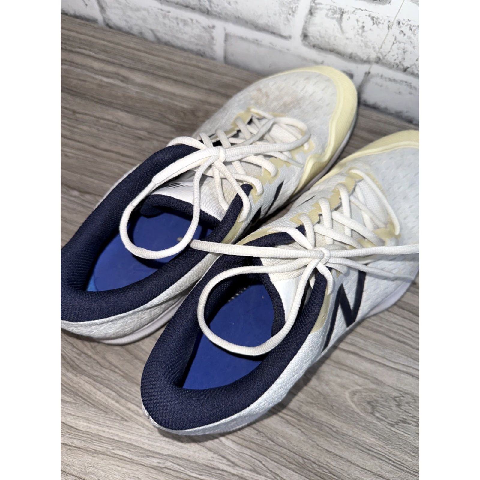 New Balance New Balance 996 Fuel Cell Lace Up Low Top Tennis Shoes Mens 14 EE White Sneaker Tennis Size US S / EU 44-46 / 1 - 6 Thumbnail