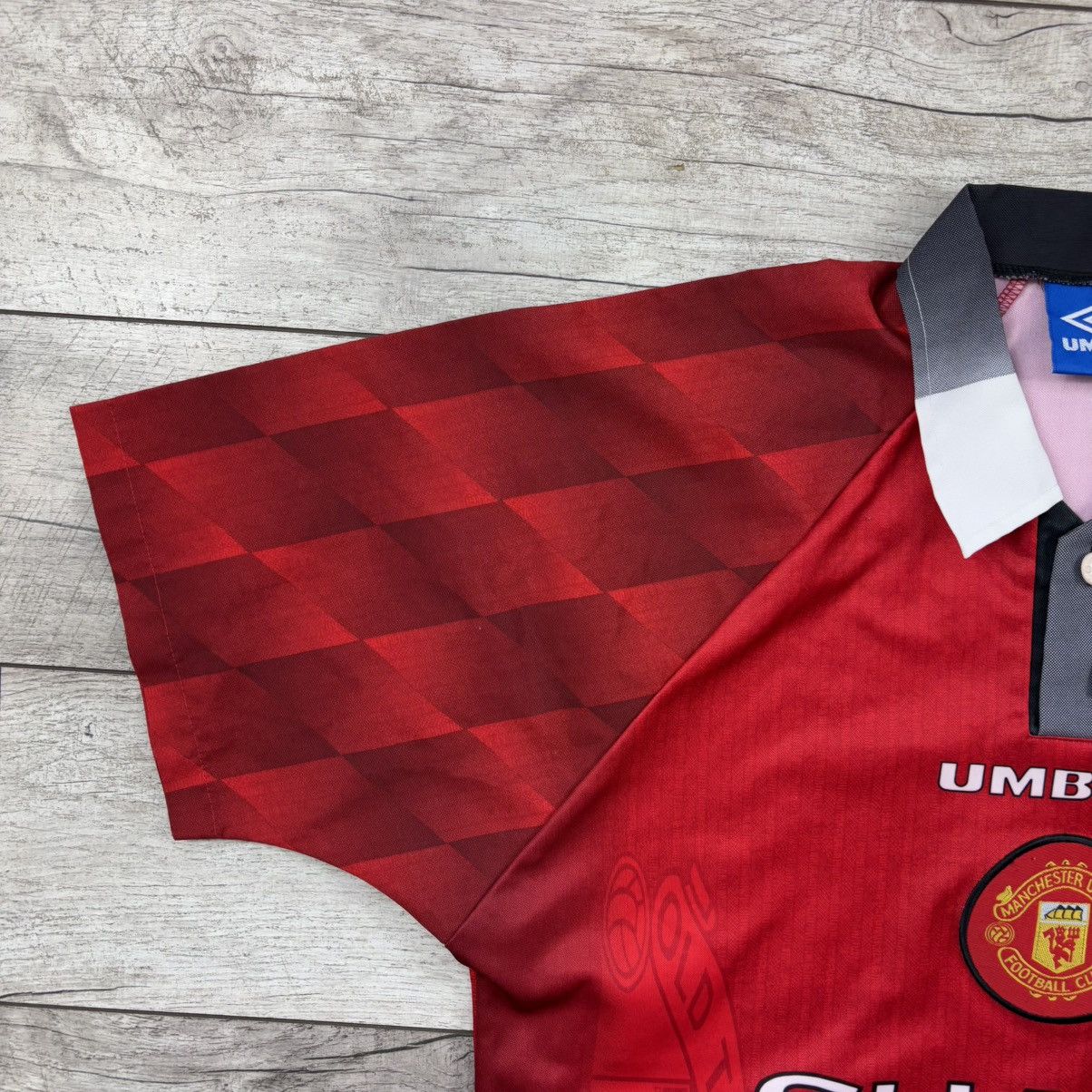 Umbro Manchester United Home Shirt 1996-1998 Size US M / EU 48-50 / 2 - 2 Thumbnail