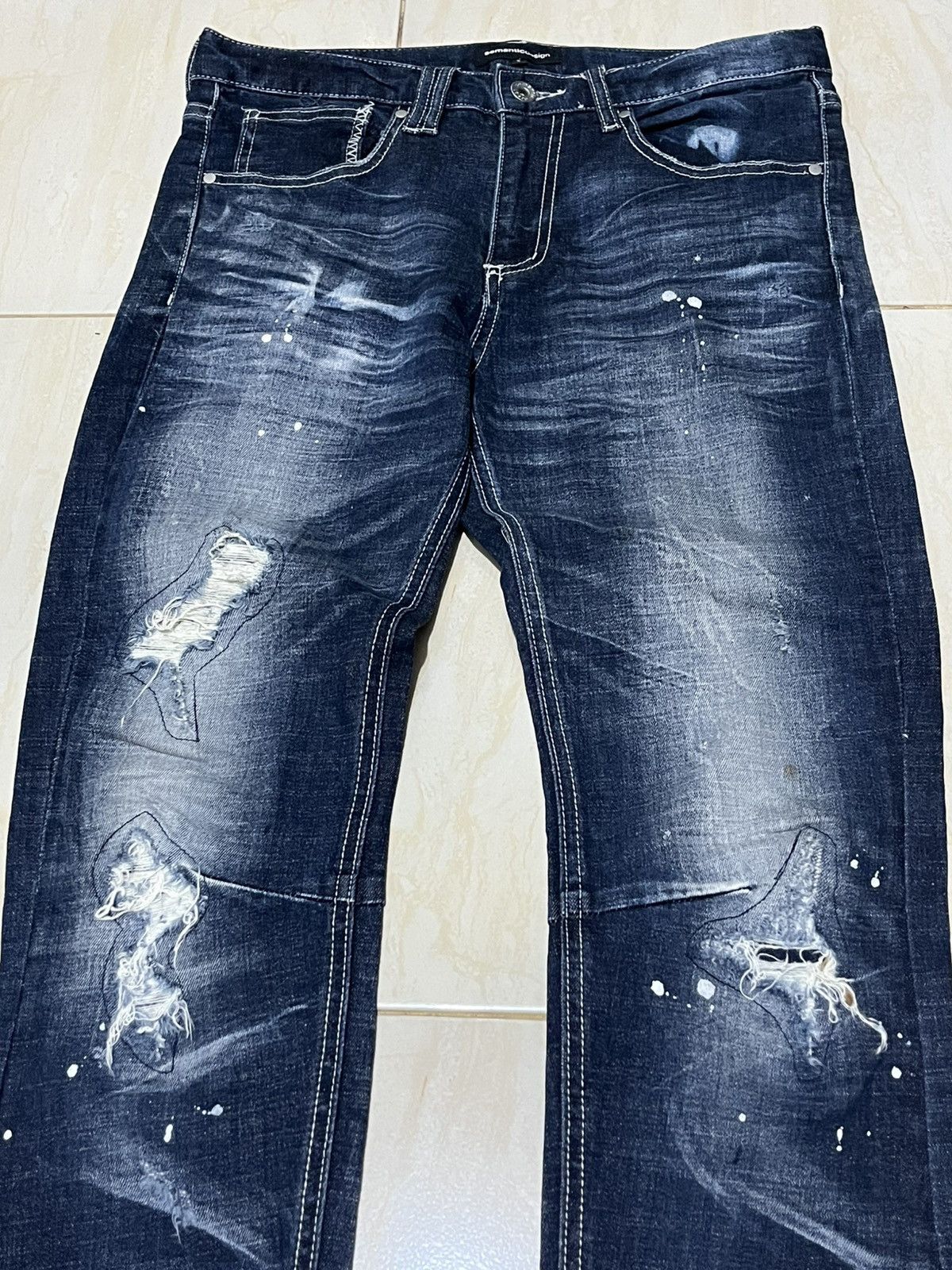 semanticdesign Semanticdesign distressed jeans Size US 29 - 4 Thumbnail