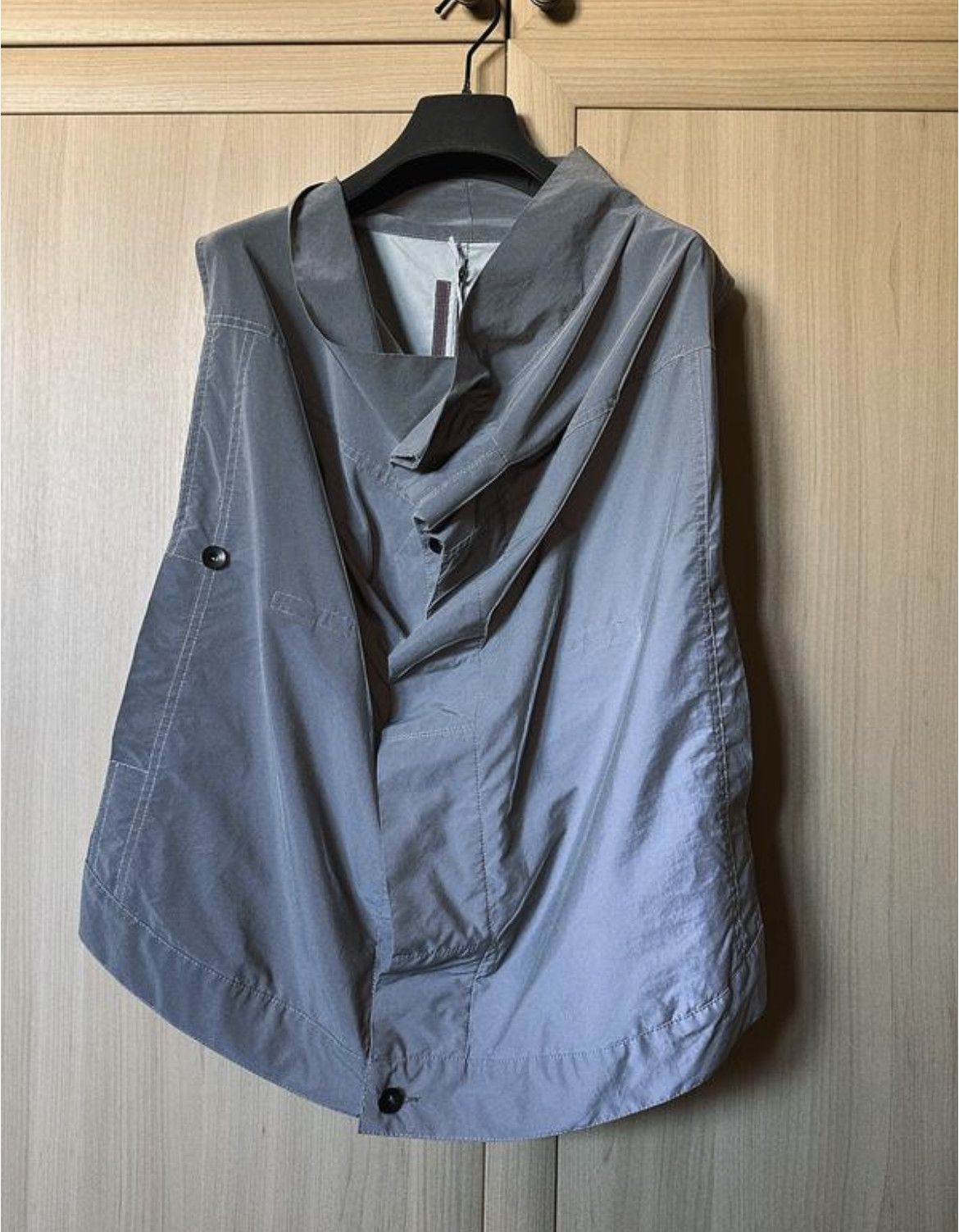 Rick Owens SILVER REFLECTIVE VEST Size M / US 6-8 / IT 42-44 - 3 Thumbnail