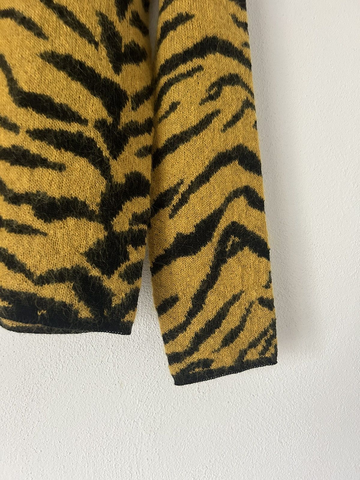 Saint Laurent Paris FW18 Tiger Mohair / Wool Sweater Size US XL / EU 56 / 4 - 4 Thumbnail
