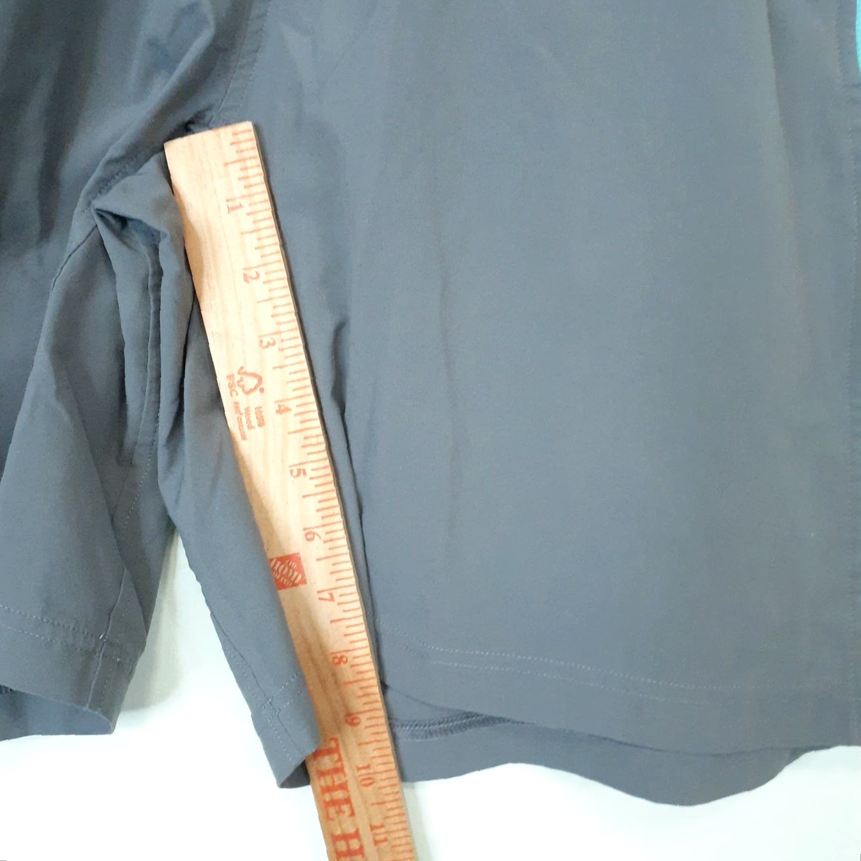 Under Armour Under Armour Running Shorts Mens Waist 30 Inseam 8.5 Gray Size US 30 / EU 46 - 7 Thumbnail