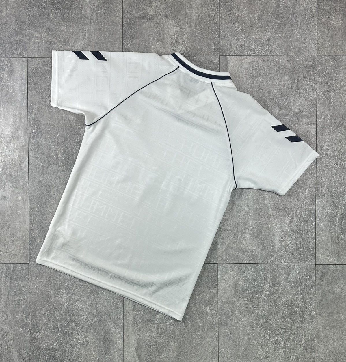 Hummel Hummel Tottenham Hotspur Retro 1989/91 Soccer Jersey Size US S / EU 44-46 / 1 - 11 Thumbnail