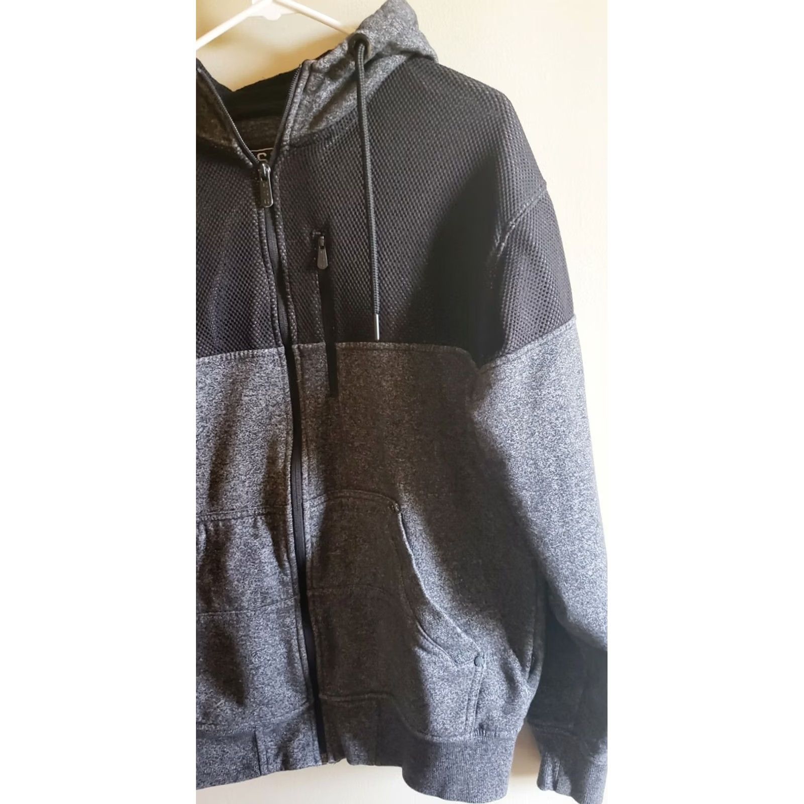 Vintage CSG Hoodie Sweatshirt Men’s L Champs Sports Heather Gray Black Size US L / EU 52-54 / 3 - 2 Thumbnail