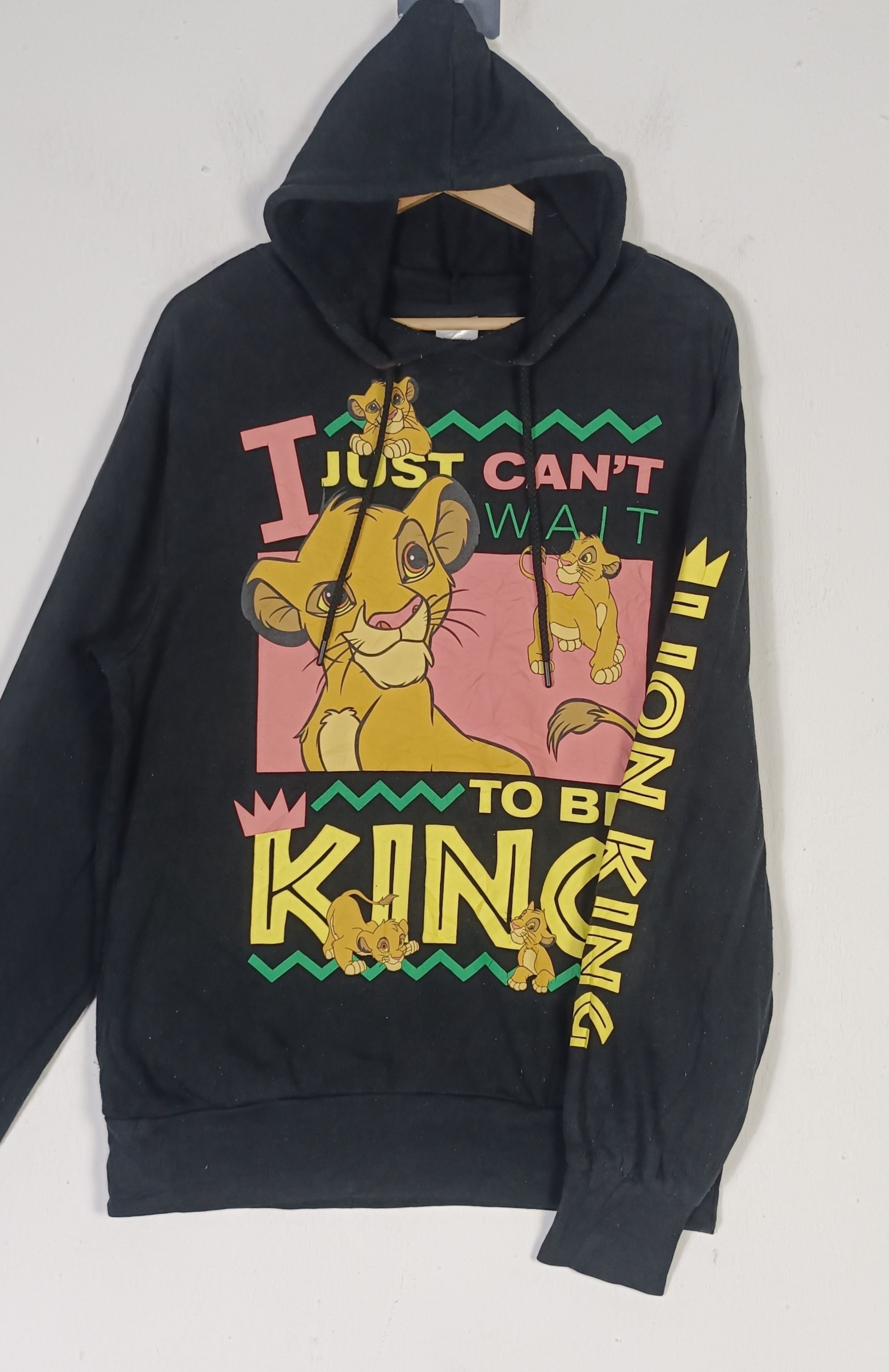 Disney × Vintage Vintage The Lion King "I Just Cant Wait To Be King" Size US L / EU 52-54 / 3 - 4 Thumbnail