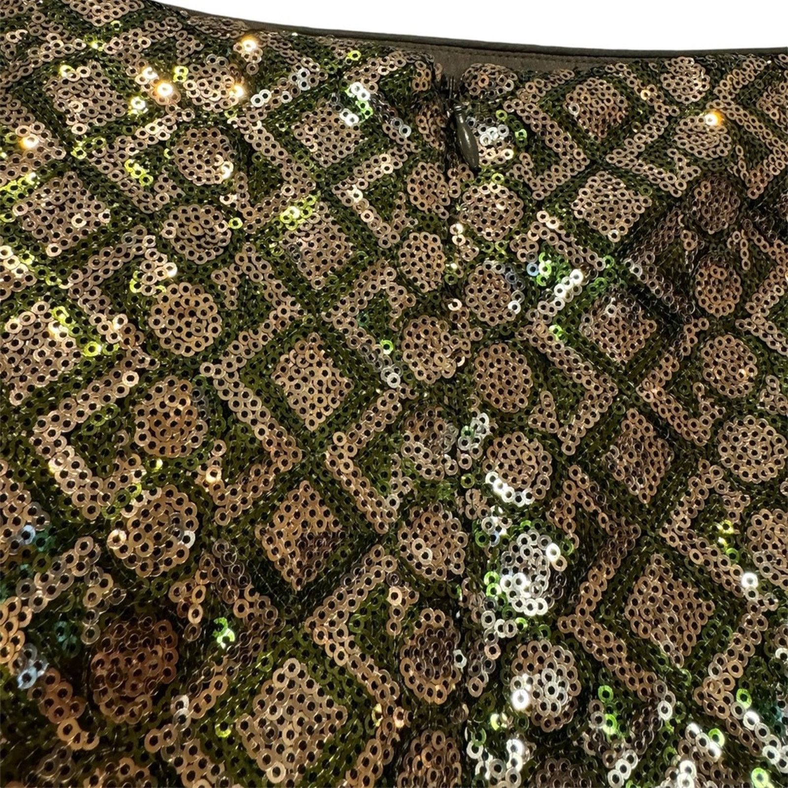Banana Republic Banana Republic Monogram Collection Sequin Mini Skirt Size 4 Size 27" / US 4 / IT 40 - 6 Thumbnail