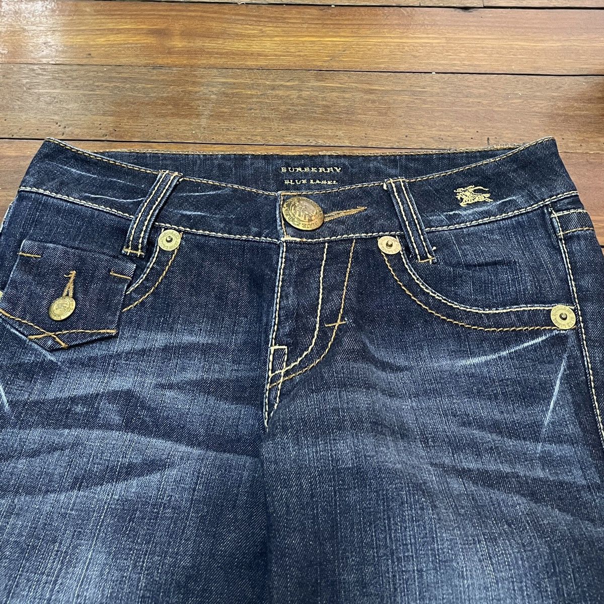 Burberry Rare Design Vintage Brand Burberry Flared Jeans 2000s Size US 26 / EU 42 - 3 Thumbnail