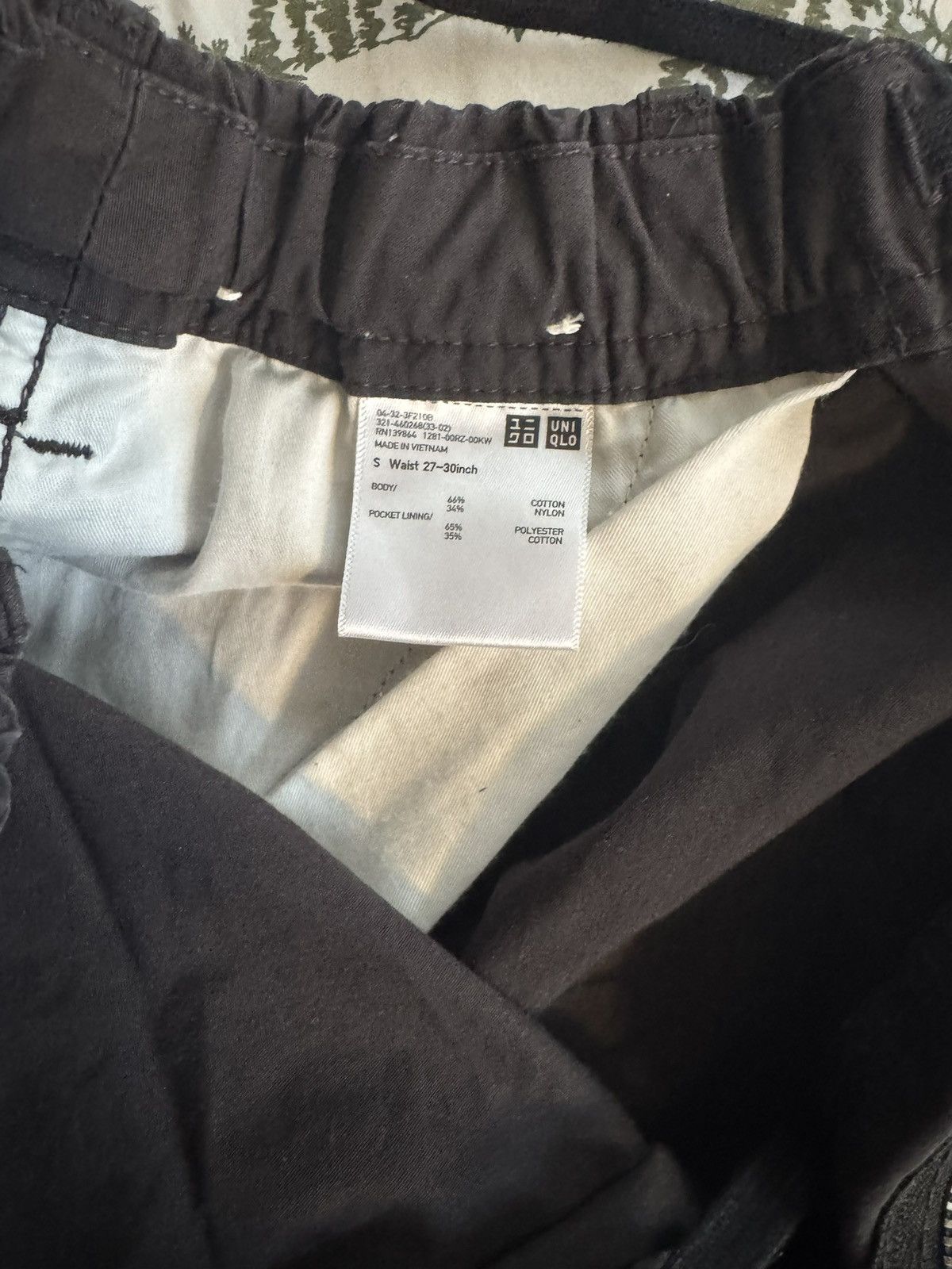 Uniqlo × Vintage Uniqlo black parachute pants Size US 30 / EU 46 - 2 Thumbnail