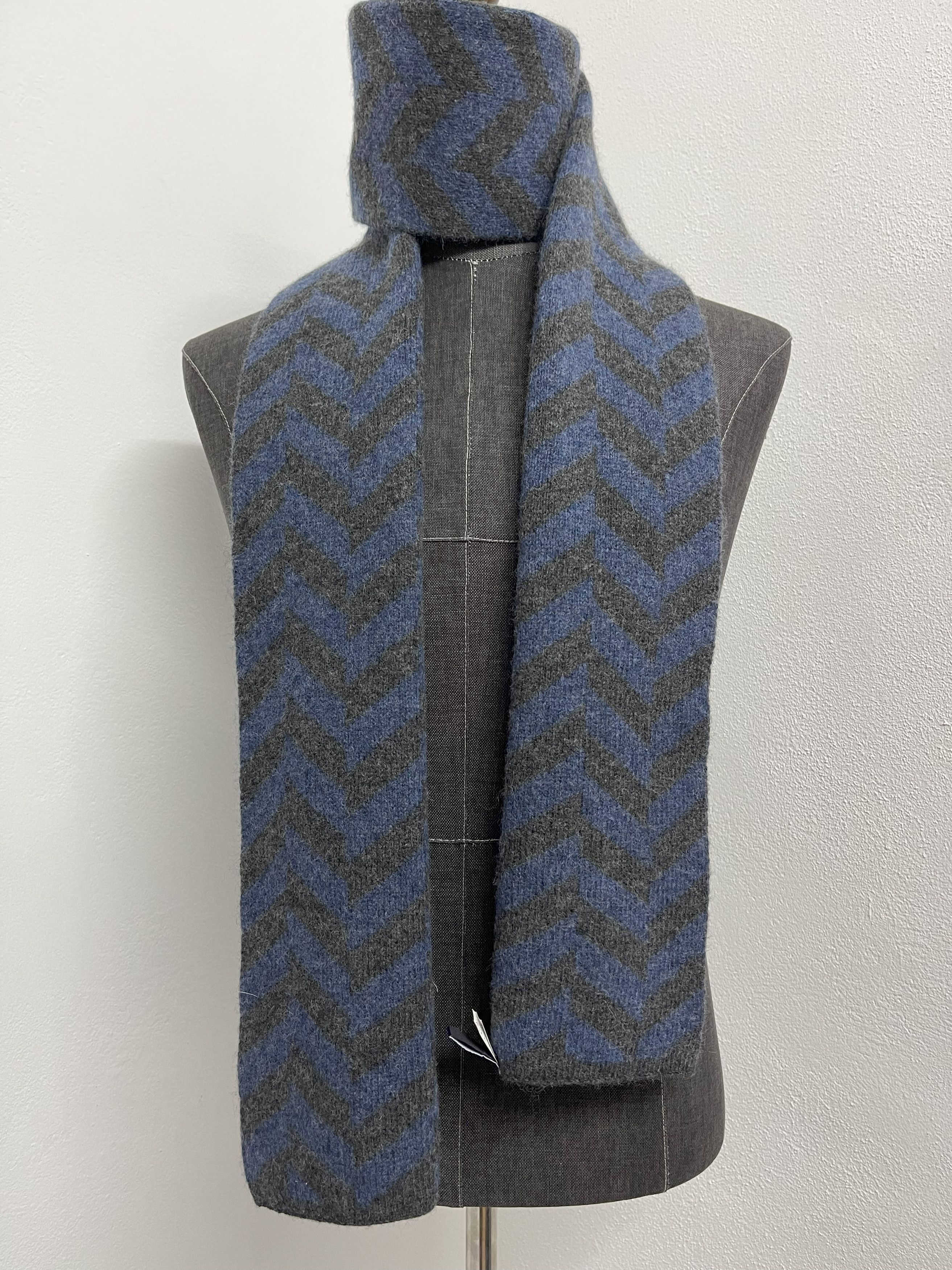 Gap Vintage GAP Scarf / Muffler - 6094 Size ONE SIZE - 1 Thumbnail