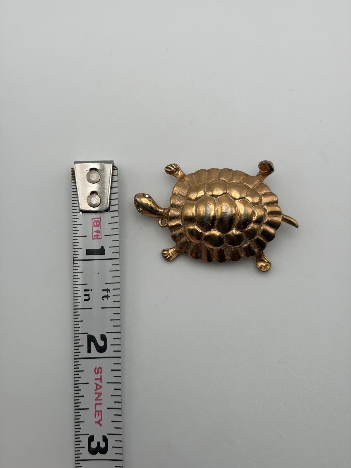 Stormy Kromer Vintage Gold-tone Kramer signed Turtle Brooch Size ONE SIZE - 6 Thumbnail
