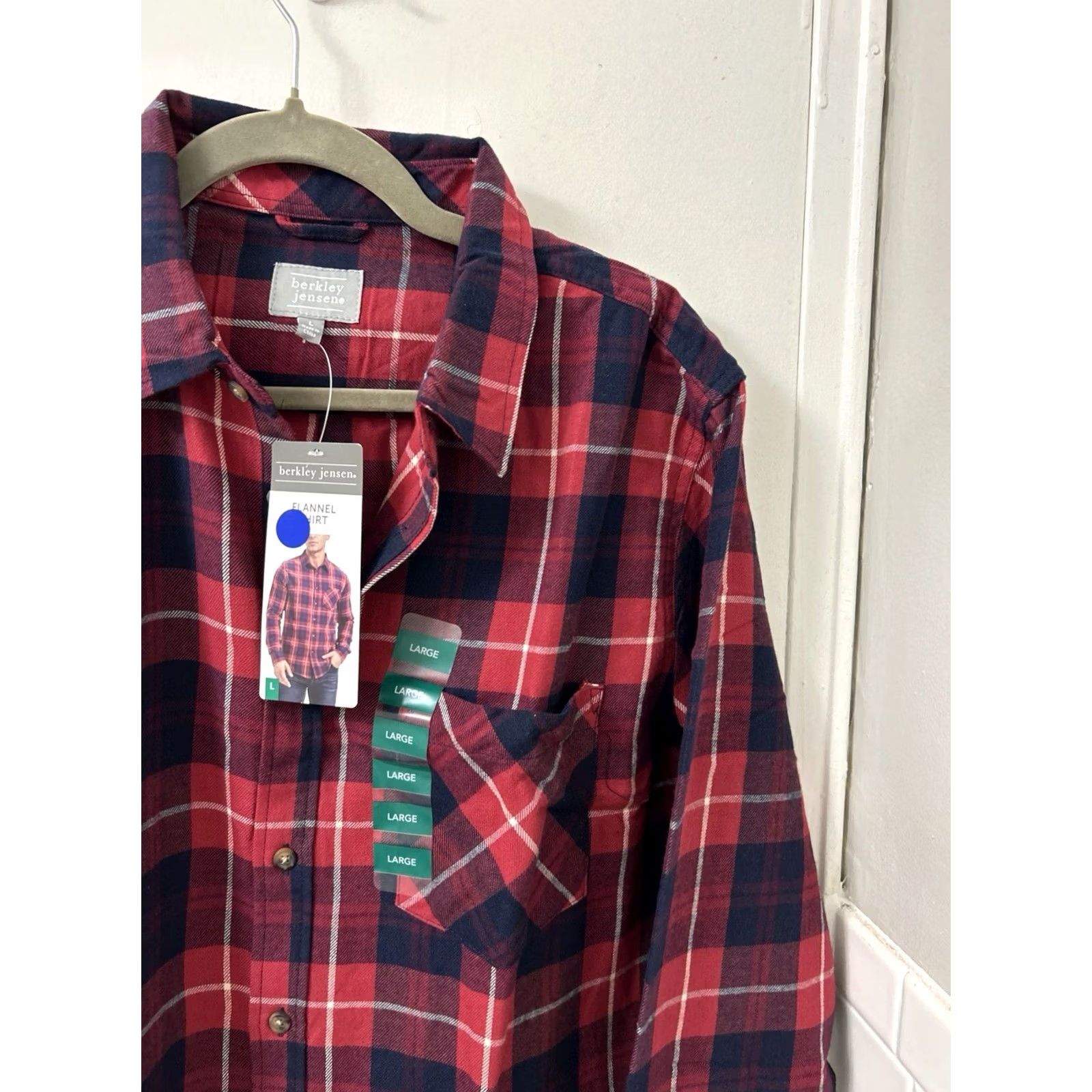 Vintage Berkley Jensen Shirt Mens L Red Plaid Flannel Button Down Long Sleeve NWT Size US L / EU 52-54 / 3 - 4 Thumbnail