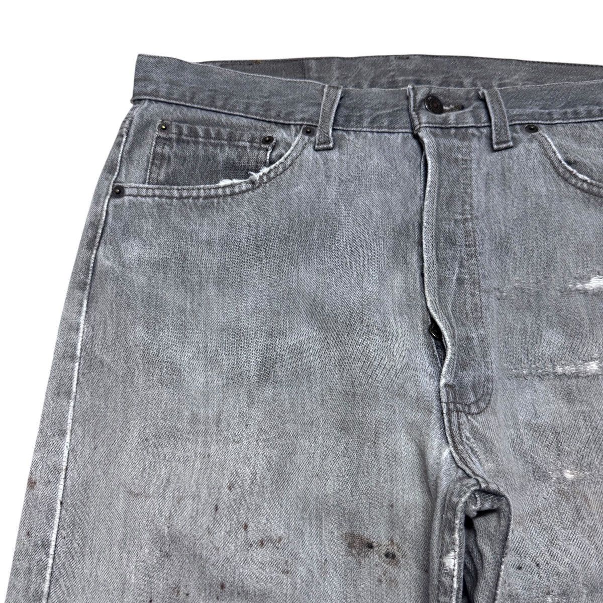 Levi's Vintage Levis 501 Rusty Thashed Jeans Faded Black Size US 33 - 4 Thumbnail