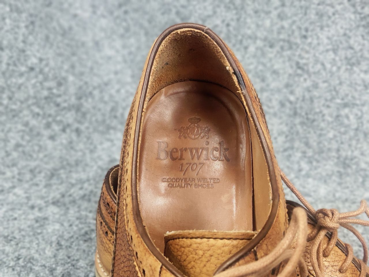 Berwick 1707 Berwick 1707 grainy leather Lace Up Brogue shoes Spain Made Size US 10.5 / EU 43-44 - 17 Thumbnail