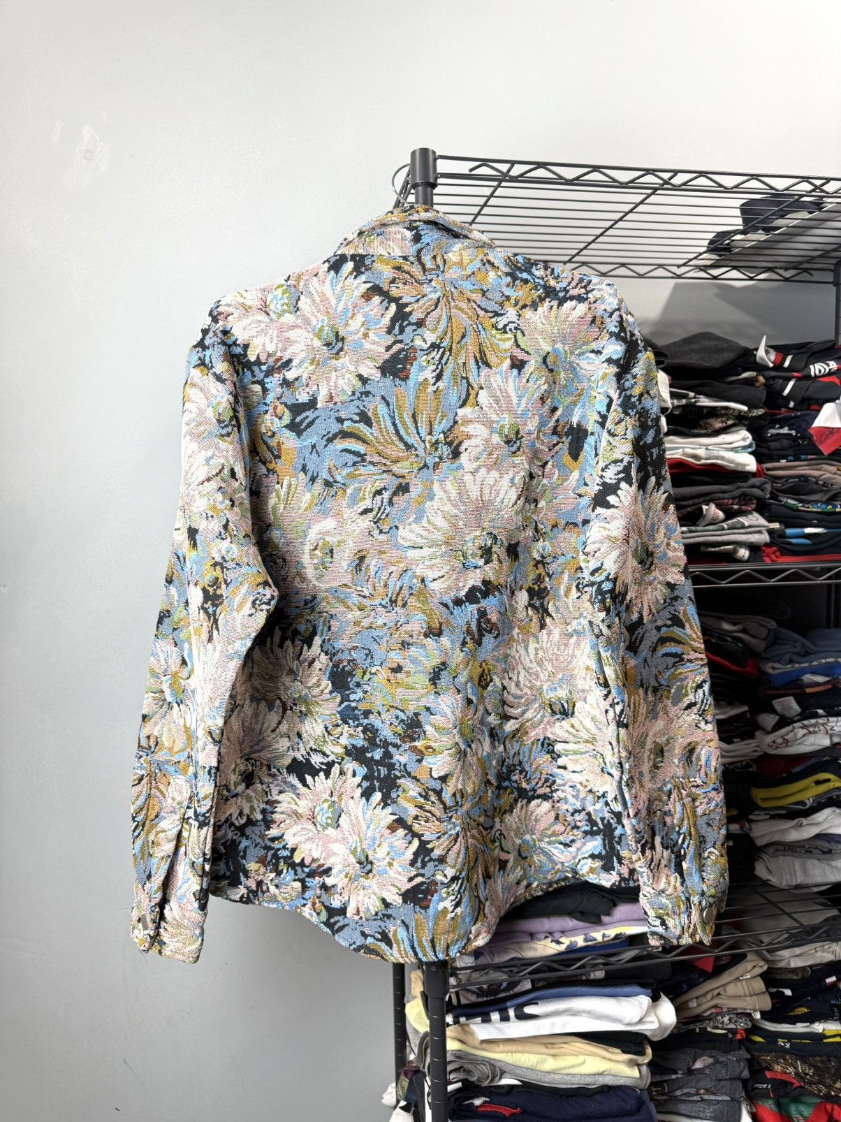 Vintage Vintage Embroidered Knit Shirt Buttons Up Hype Streetwear Size US M / EU 48-50 / 2 - 7 Thumbnail