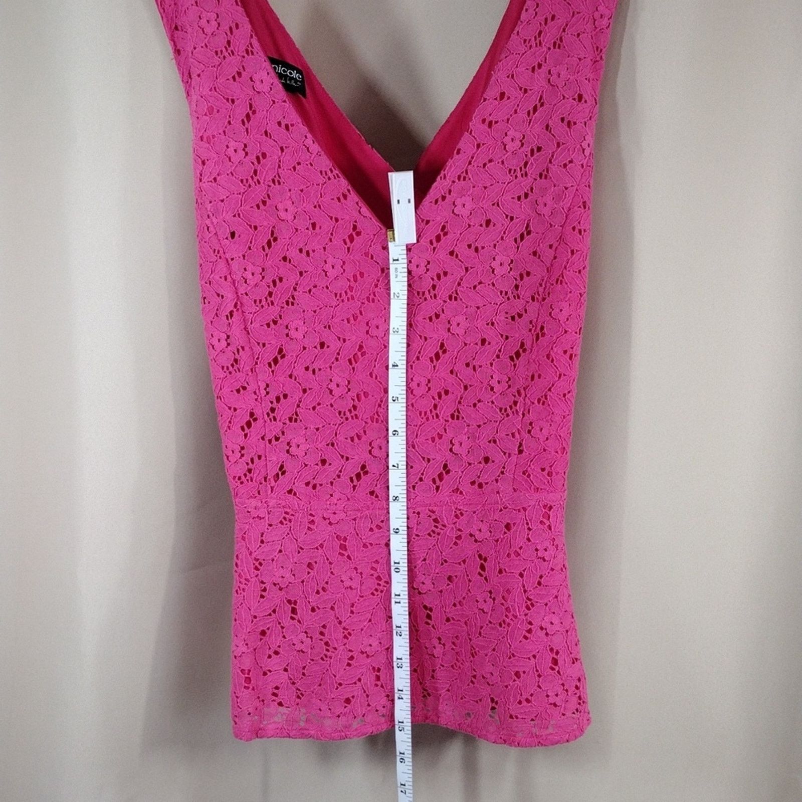 Other Nicole by Nicole Miller Hot Pink Lace Top Flowy Blouse Size M / US 6-8 / IT 42-44 - 7 Thumbnail