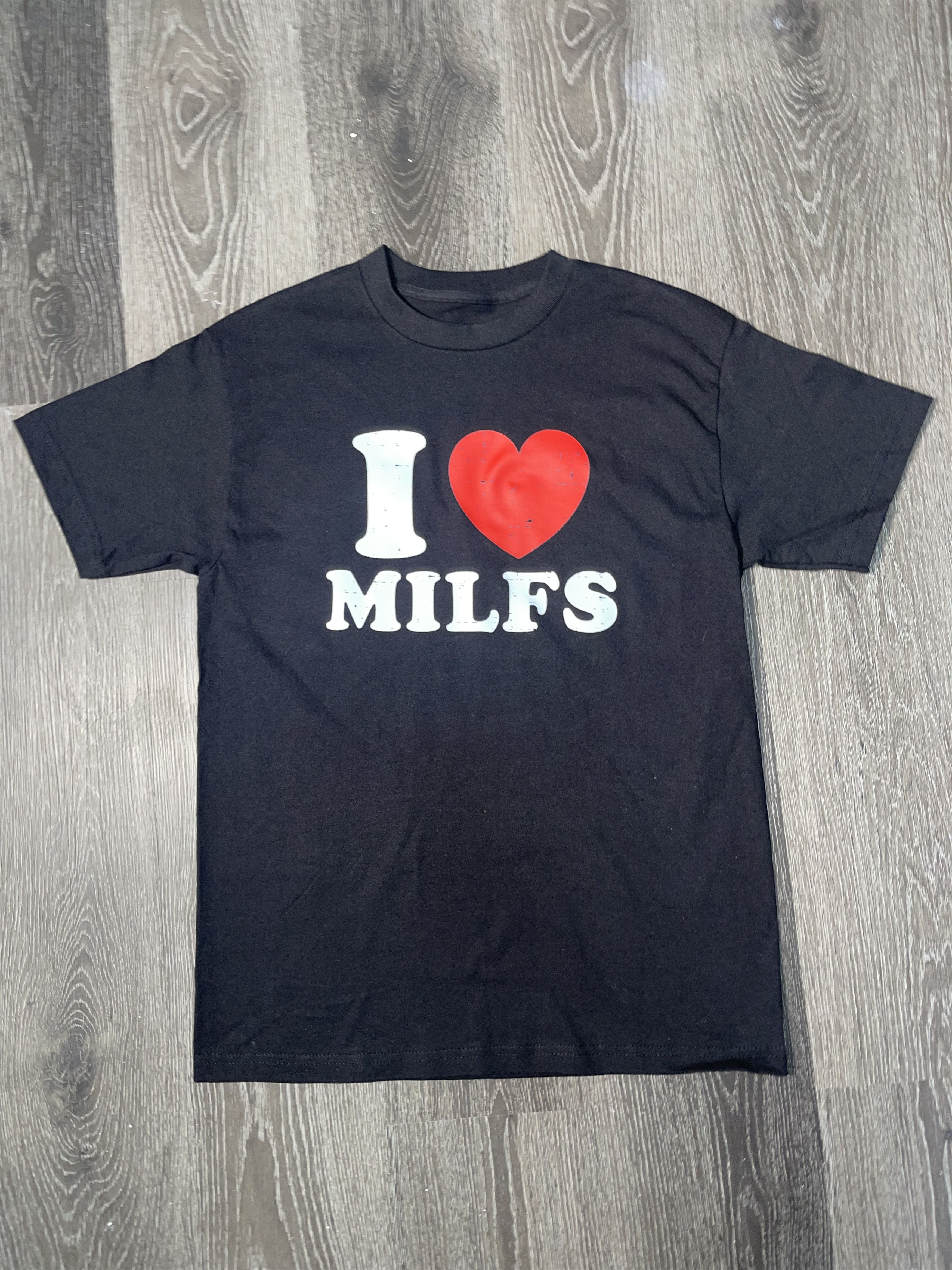 Vintage I <3 Milfs Vintage Style T-shirt Size US S / EU 44-46 / 1 - 1 Thumbnail