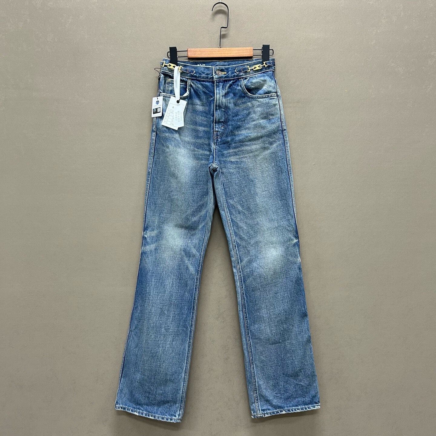 Celine Celine Gold Triomphe Button Blue Jeans Size 27" / US 4 / IT 40 - 1 Thumbnail