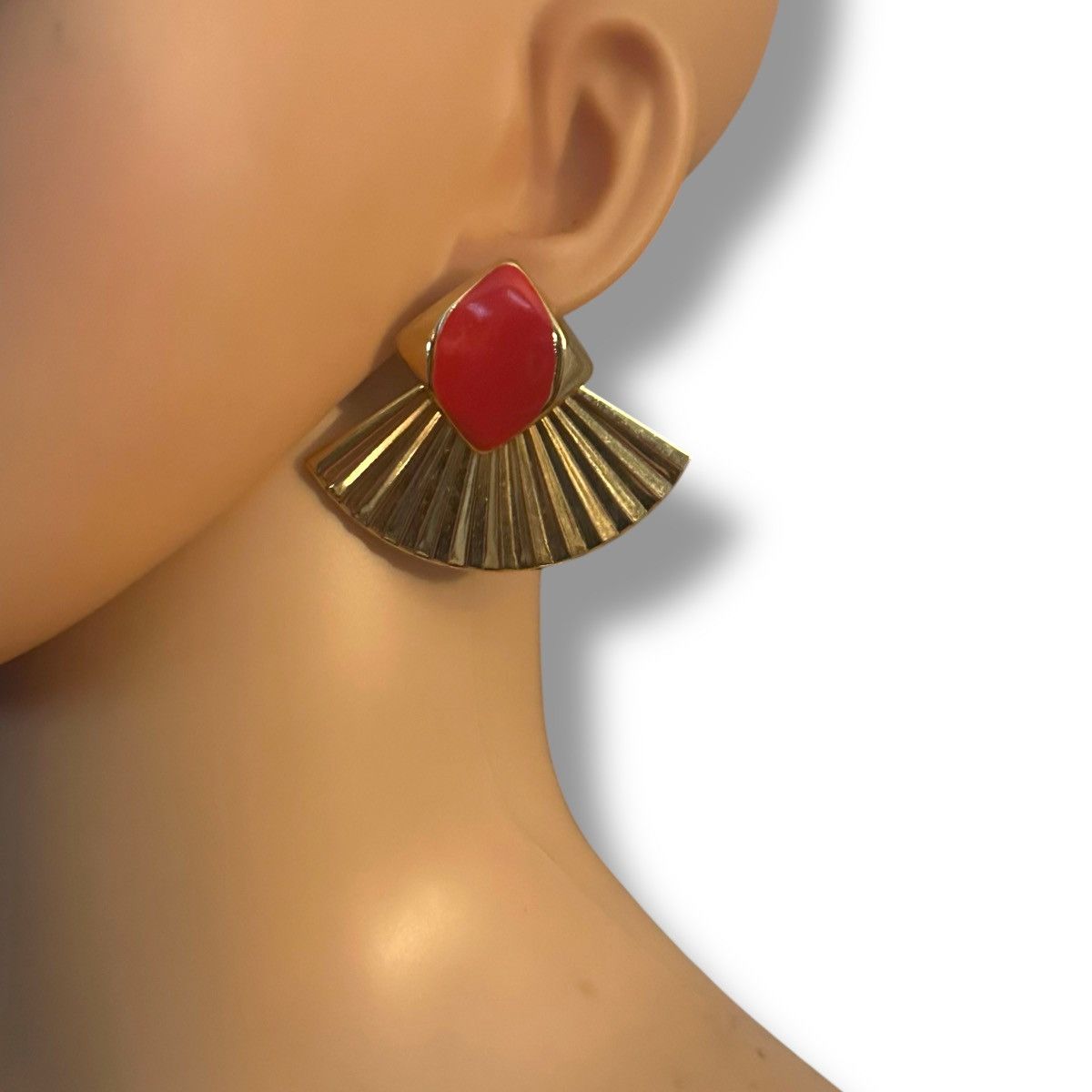 Vintage Vintage gold tone and red enamel fan post earrings Size ONE SIZE - 2 Thumbnail