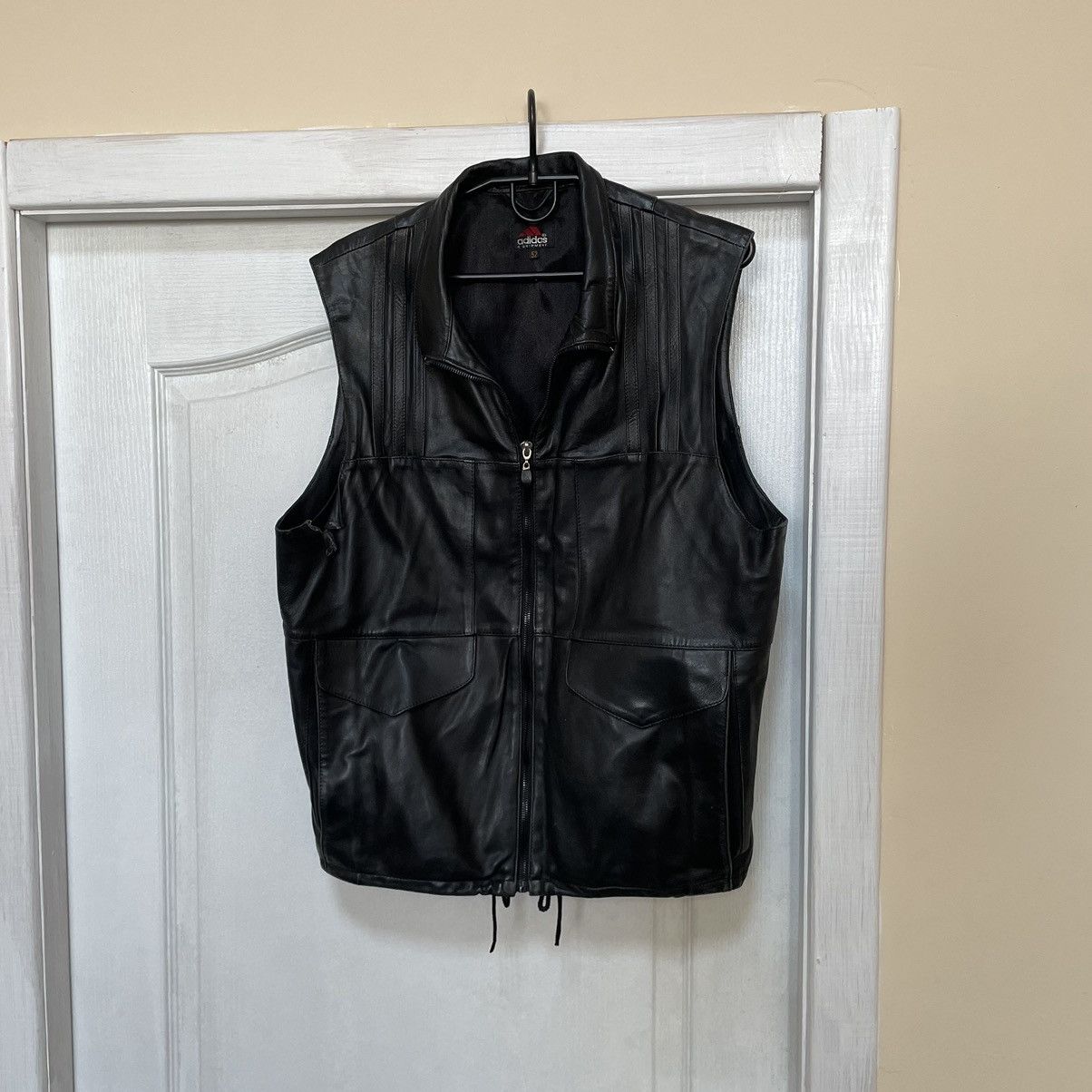 Adidas × Vintage RARE 90s Black adidas LEATHER VEST jacket bomber equipment Size US L / EU 52-54 / 3 - 1 Thumbnail