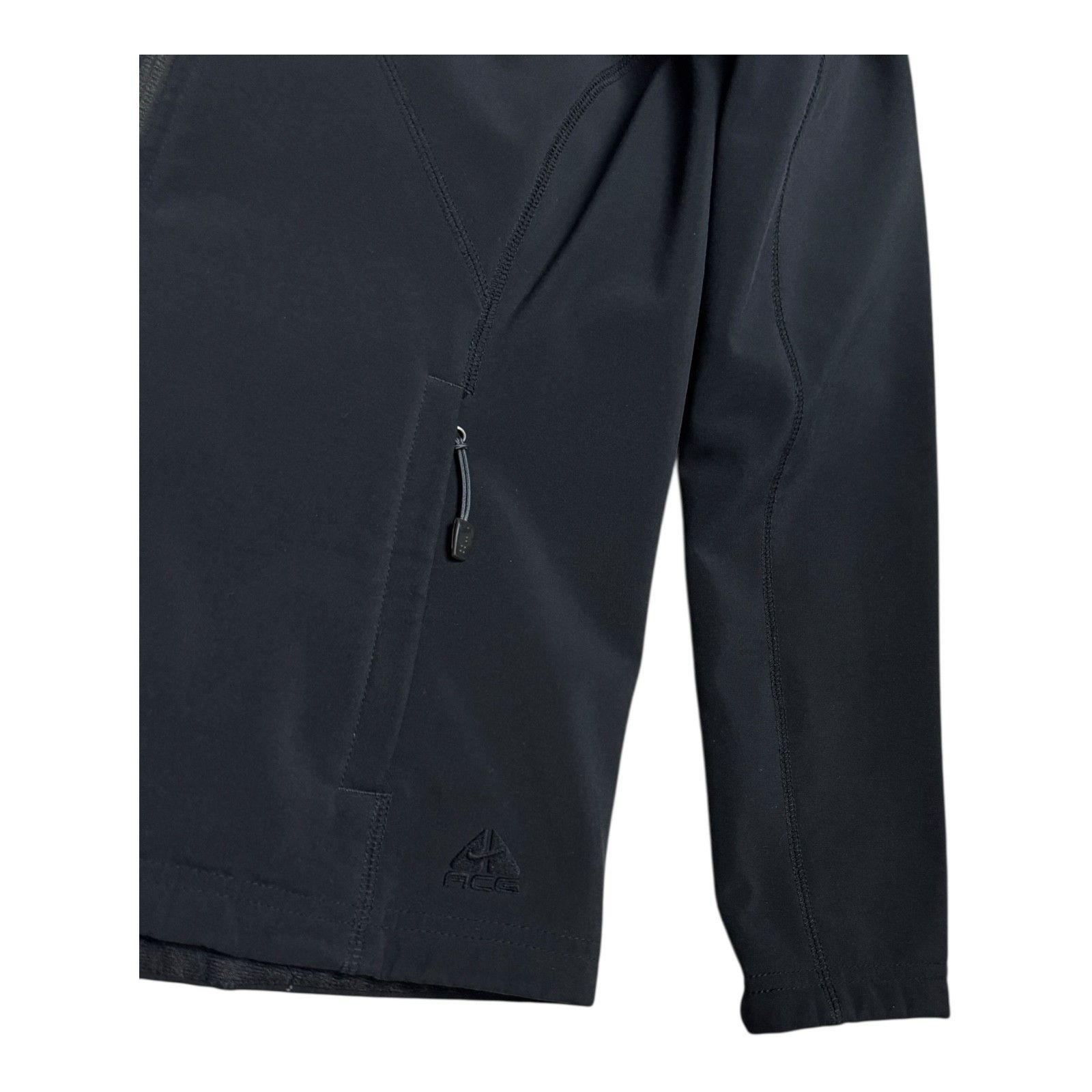 Nike ACG NIKE ACG Vintage Y2K Waterproof Outdoor Activewear Jacket Size M / US 6-8 / IT 42-44 - 5 Thumbnail