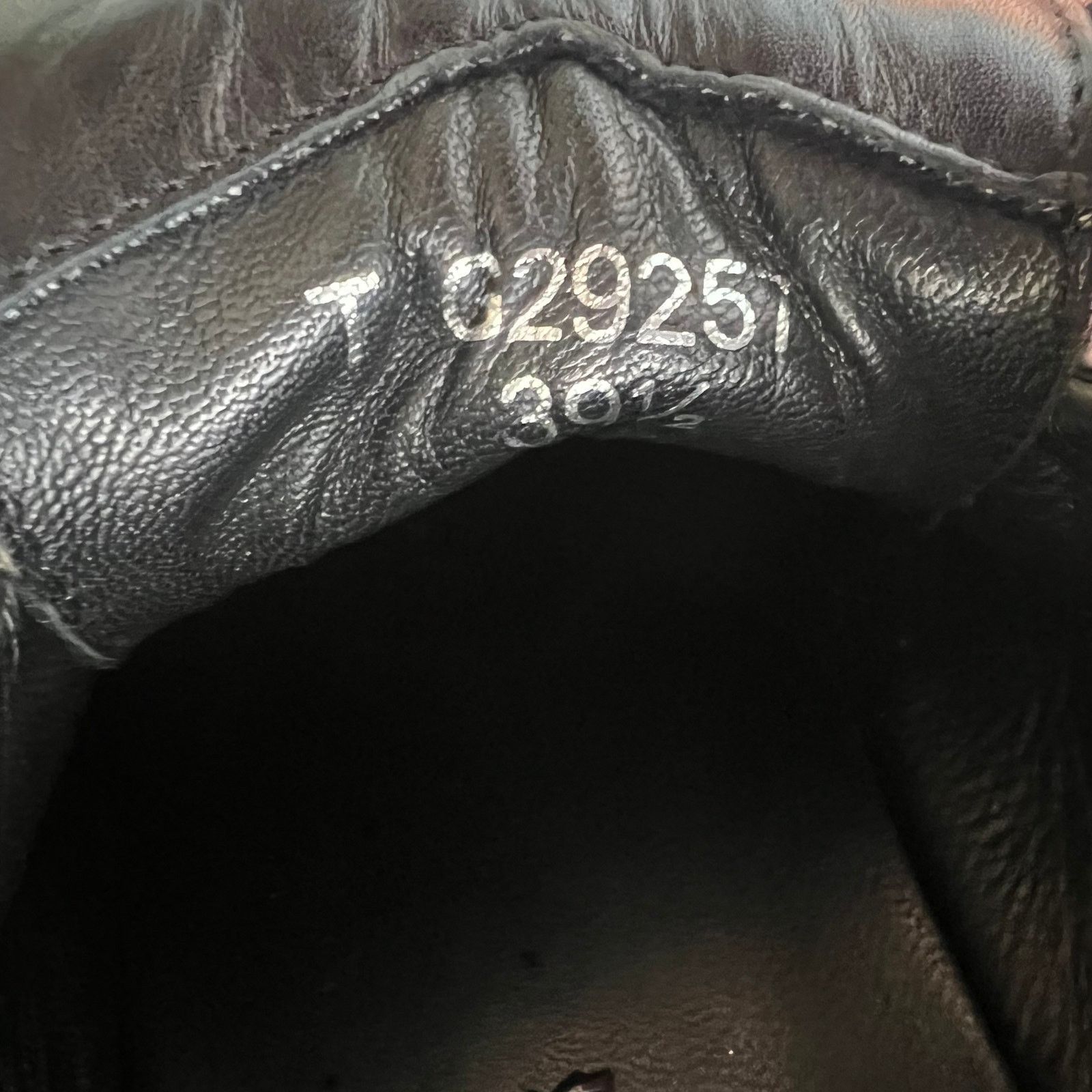 Chanel Chanel Black Quilted CC Logo Leather Sneakers, IT 39.5 Size US 9.5 / IT 39.5 - 17 Thumbnail
