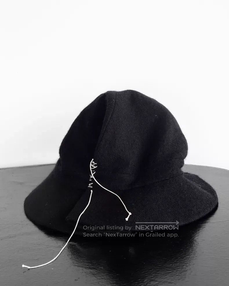 Yohji Yamamoto Yohji Yamamoto White line pleated wool hat Size ONE SIZE - 6 Thumbnail