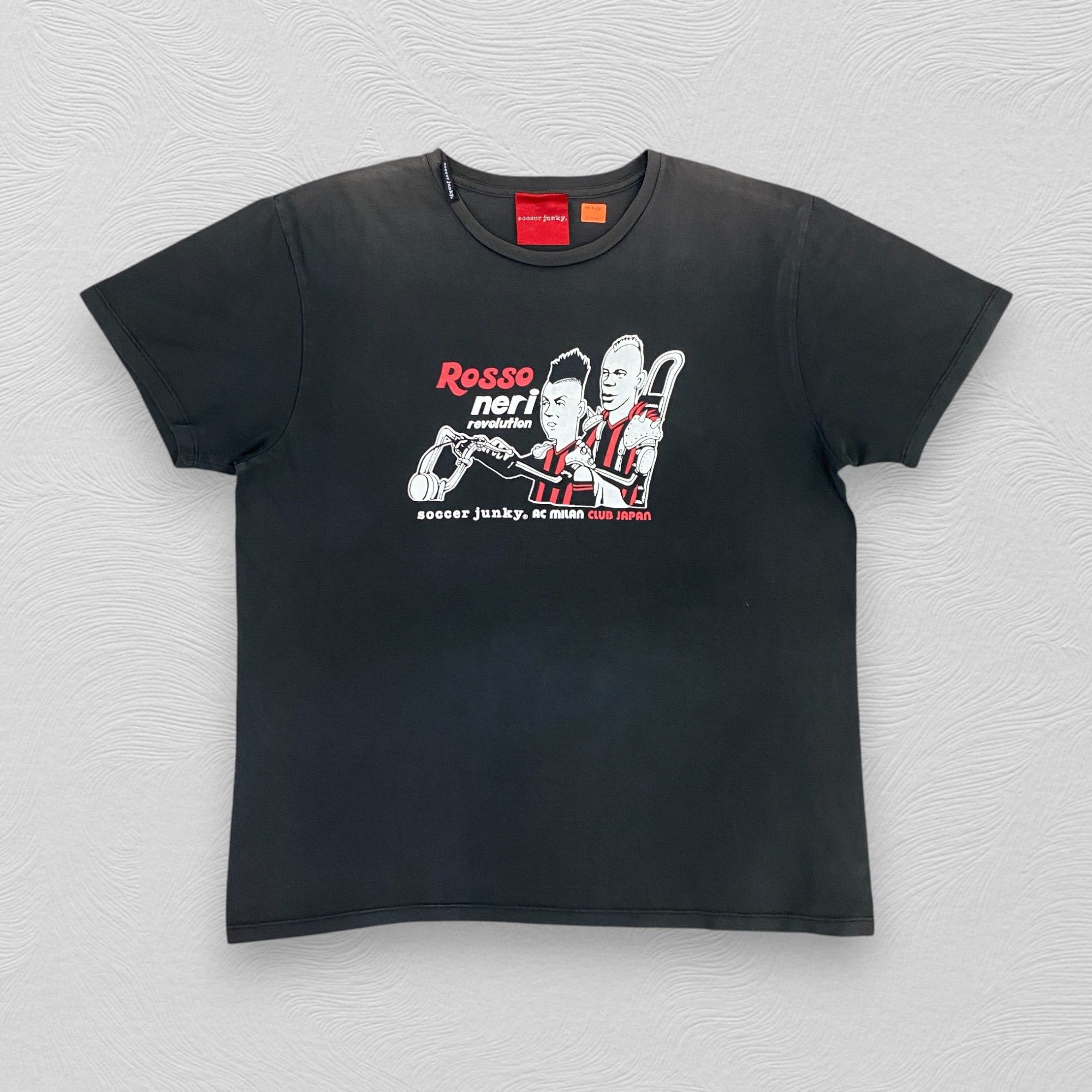 Japanese Brand Vintage Soccer Junky Ac Milan Tshirt - I076 Size US L / EU 52-54 / 3 - 1 Thumbnail