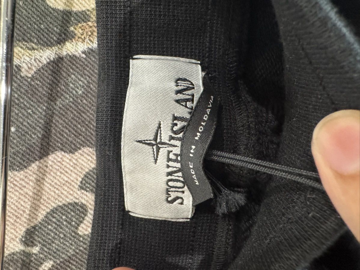 Stone Island Stone Island Bermuda Sweatshort Black Size US 30 / EU 46 - 2 Thumbnail