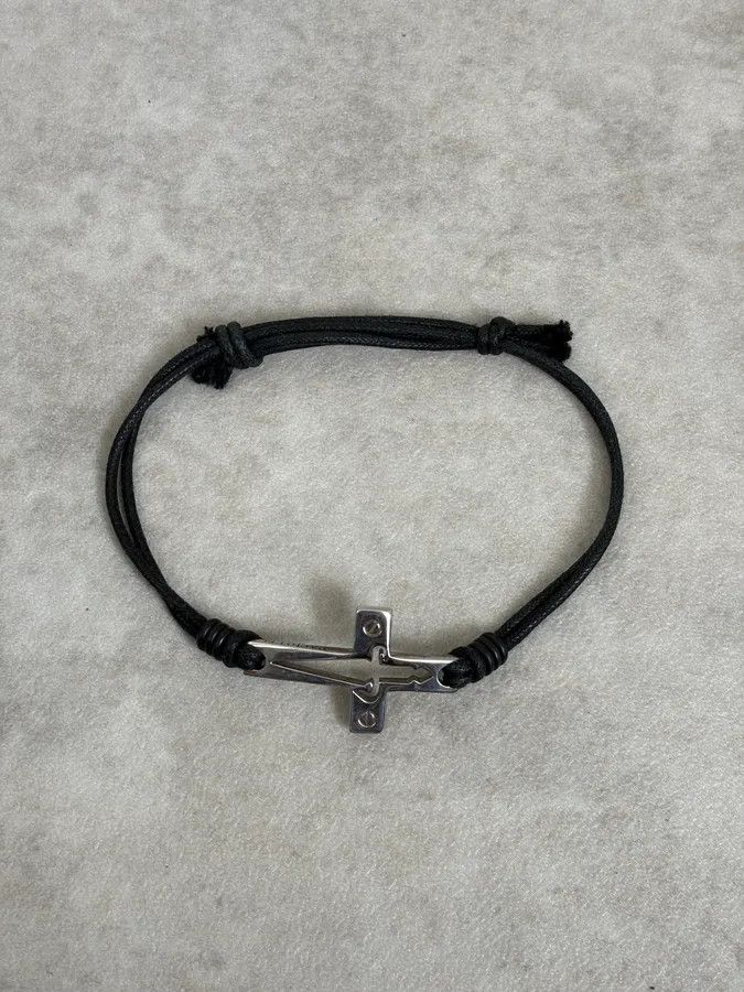 Vintage Cesare Paciotti Black Leather Cord Cross Bracelet Size ONE SIZE - 1 Thumbnail