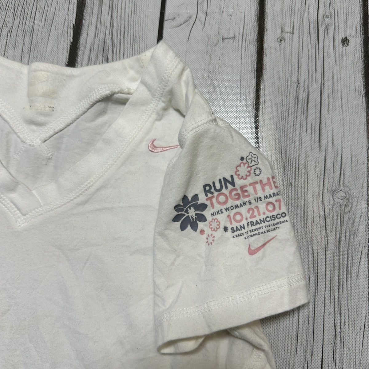 Nike Nike Woman’s Half Marathon San Francisco 2007 tee Size S / US 4 / IT 40 - 4 Thumbnail