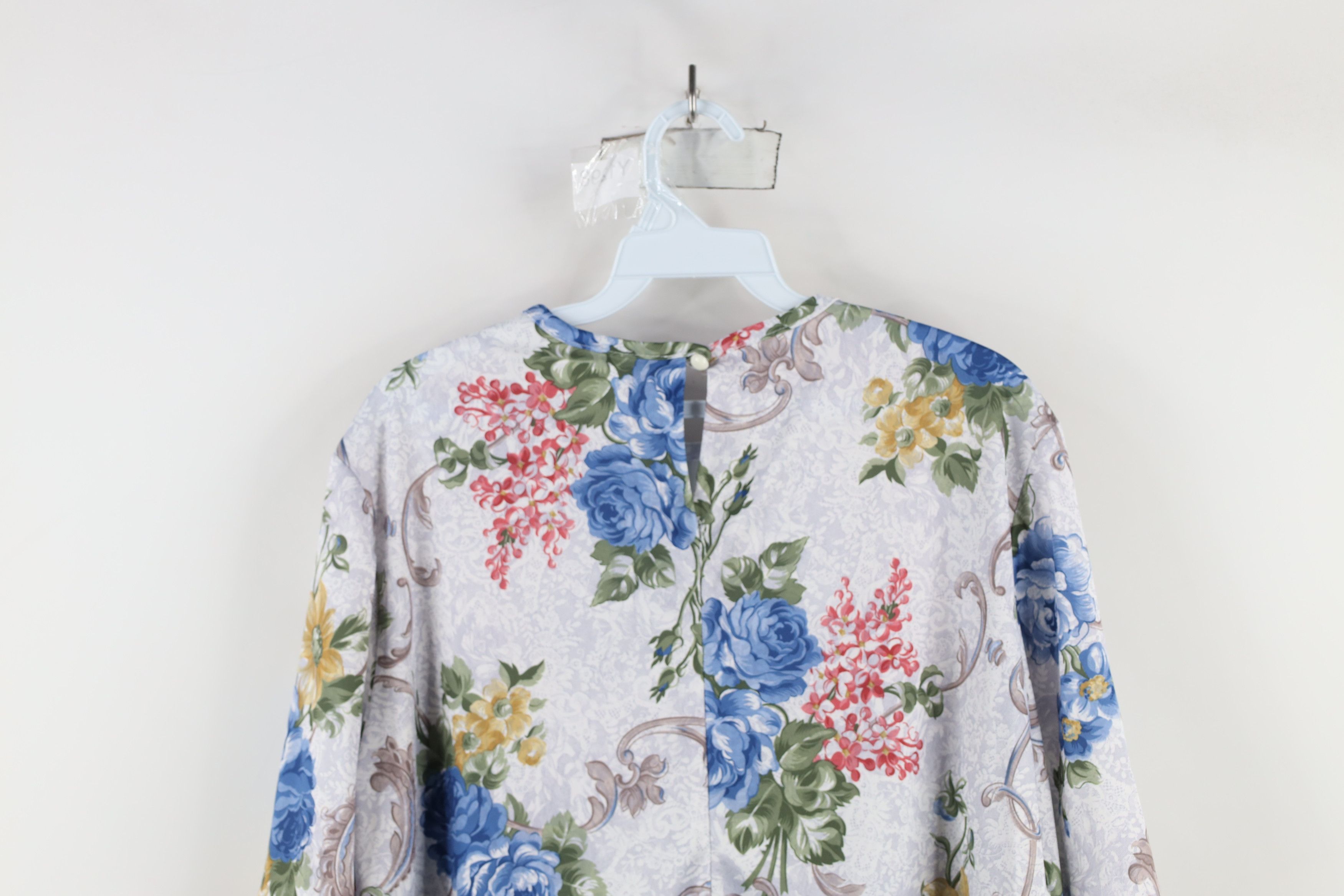 Vintage Vintage 90s Streetwear Ribbed Flower Knit Shirt Top USA Size L / US 10 / IT 46 - 13 Thumbnail