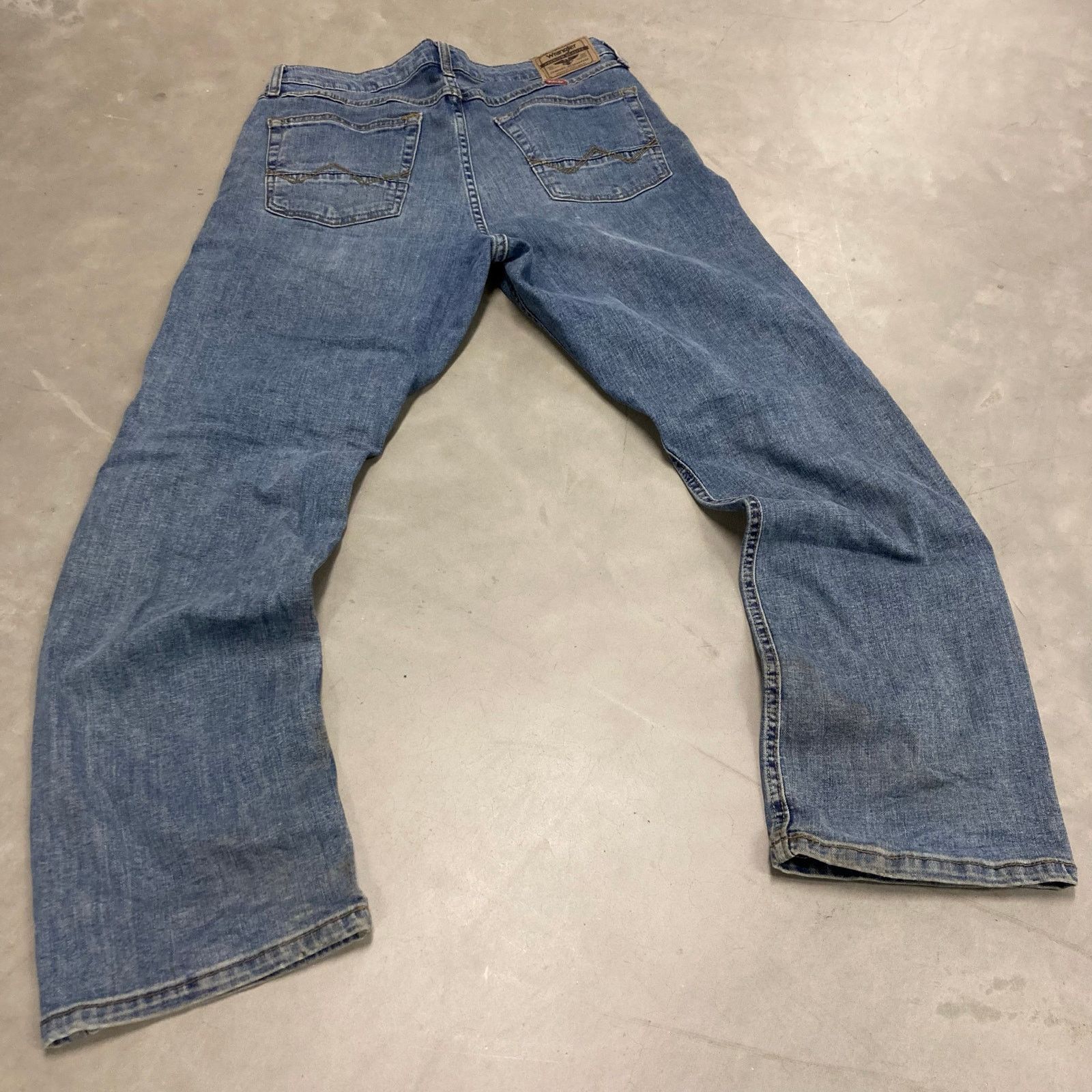 Vintage × Wrangler y2k relaxed wrangler bootcut Jeans 32x30 Size US 32 / EU 48 - 2 Thumbnail