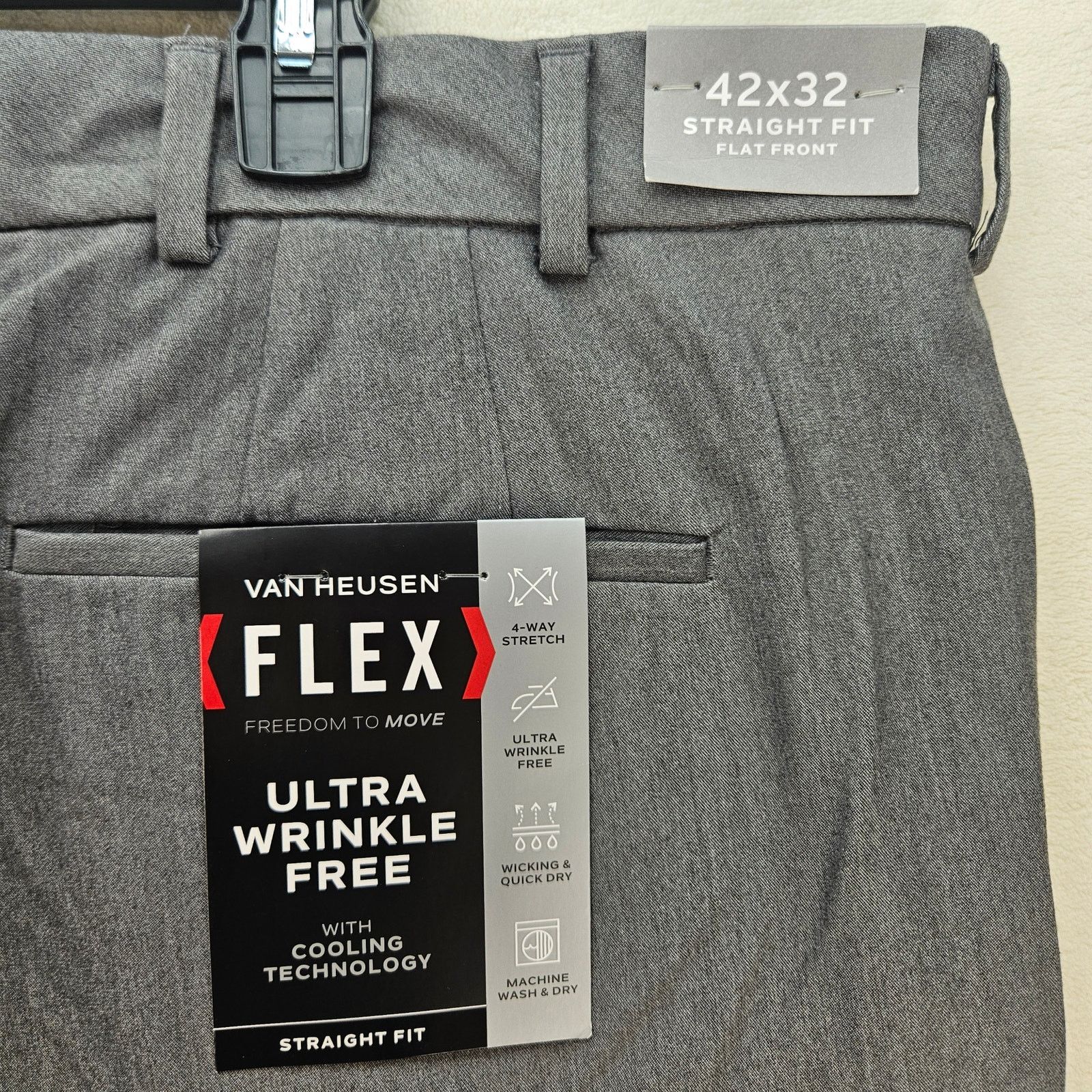 Van Heusen VAN HEUSEN MEN'S 42X32 ULTRA WRINKLE FREE STRAIGHT LEG Size US 42 / EU 58 - 7 Thumbnail