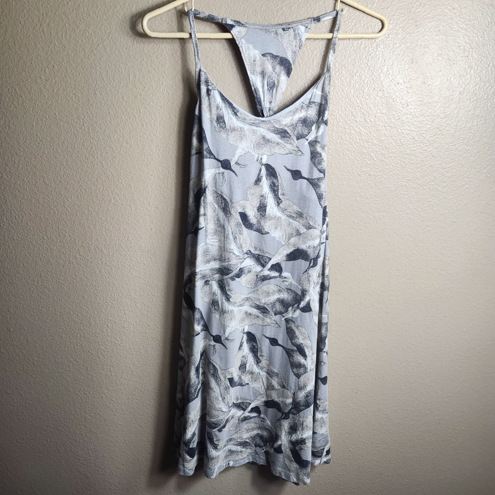Patagonia **Gray Patagonia Womens Botanical Leaf Print Edisto Sundress Size S** User: Gray Patagonia Botanical Leaf Print Edisto Womens Sundress Size S Size S / US 4 / IT 40 - 2 Thumbnail