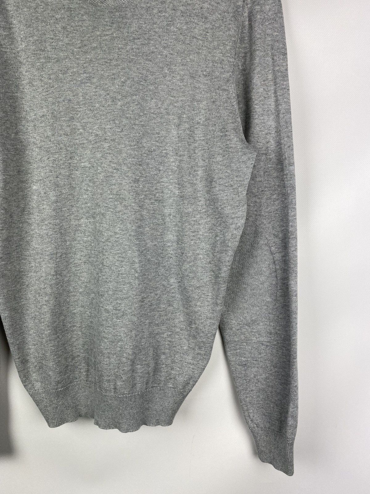 Lacoste Lacoste men’s v-neck sweater pullover size 4 Size US M / EU 48-50 / 2 - 18 Thumbnail