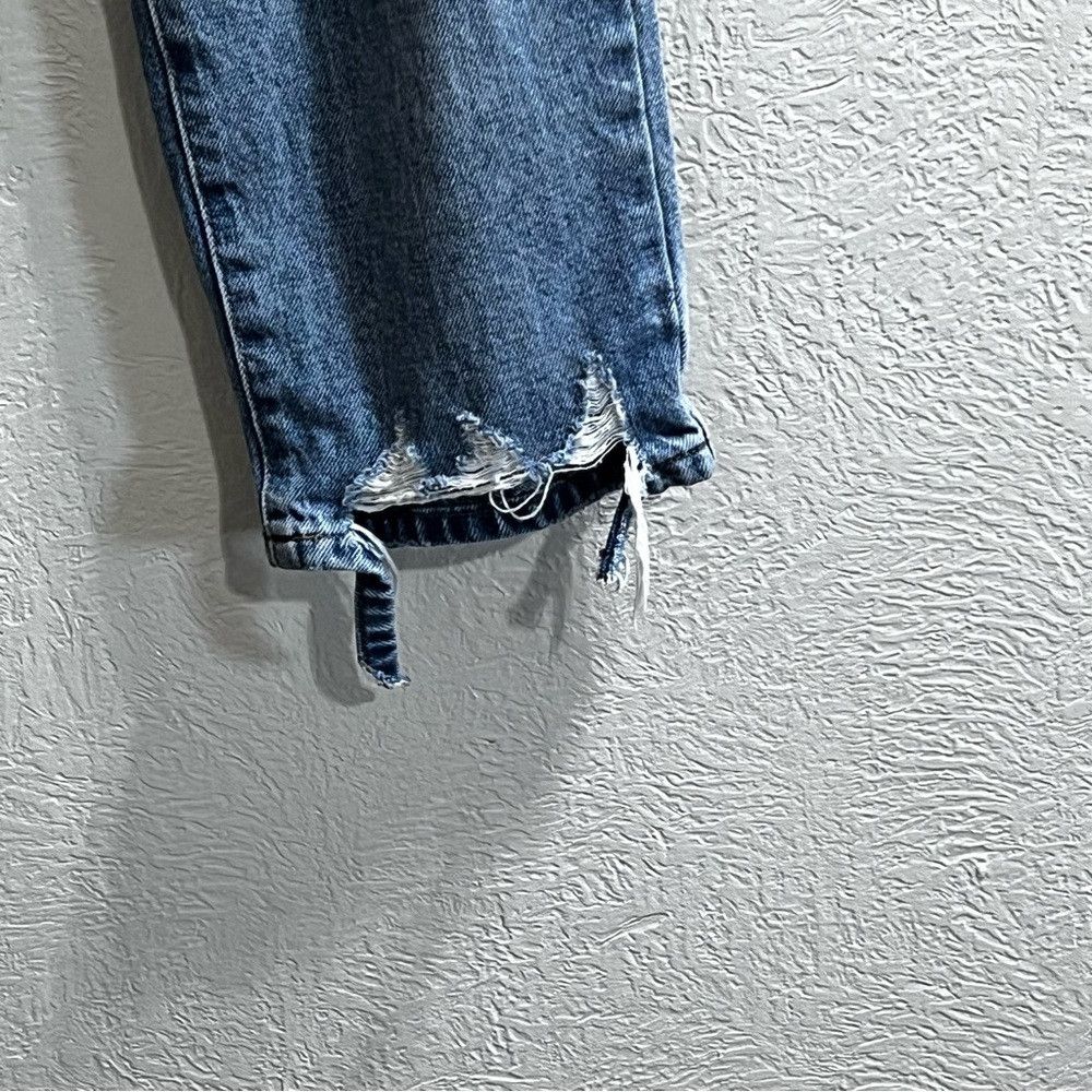 BLANKNYC Blank NYC The Madison Crop High Rise Distressed Jeans Women Size 29" - 3 Thumbnail