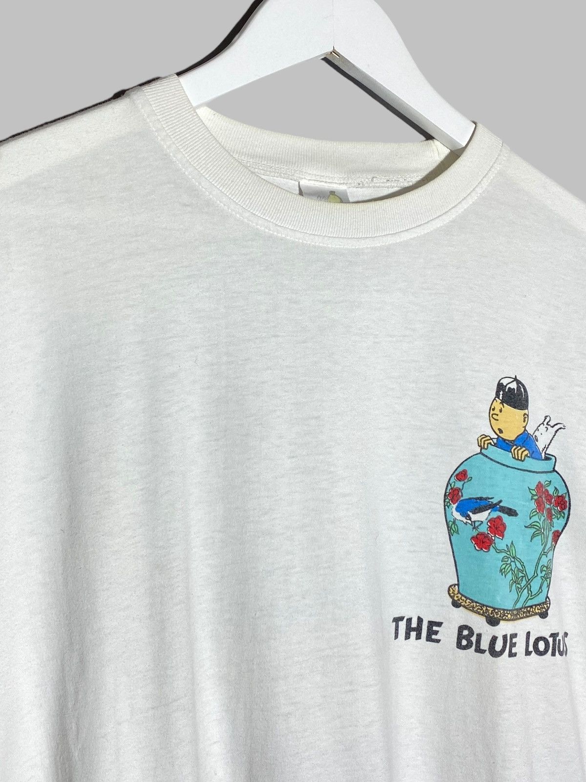 Cartoon Network 🔥 TINTIN BLUE LOTUS TEE VINTAGE 90S DRAGON CHINA VIBE Size US M / EU 48-50 / 2 - 7 Thumbnail