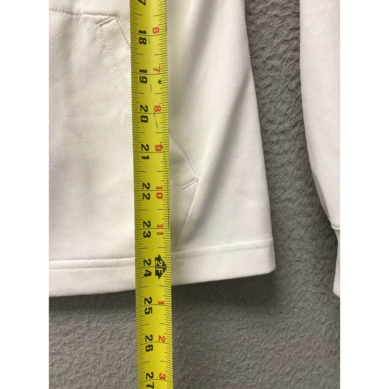 Nike Nike Therma Fit Jacket Shirt M White Gray 1/4 Zip Fleece Polyester Logo USA Mens/ Womens Size M / US 6-8 / IT 42-44 - 5 Thumbnail
